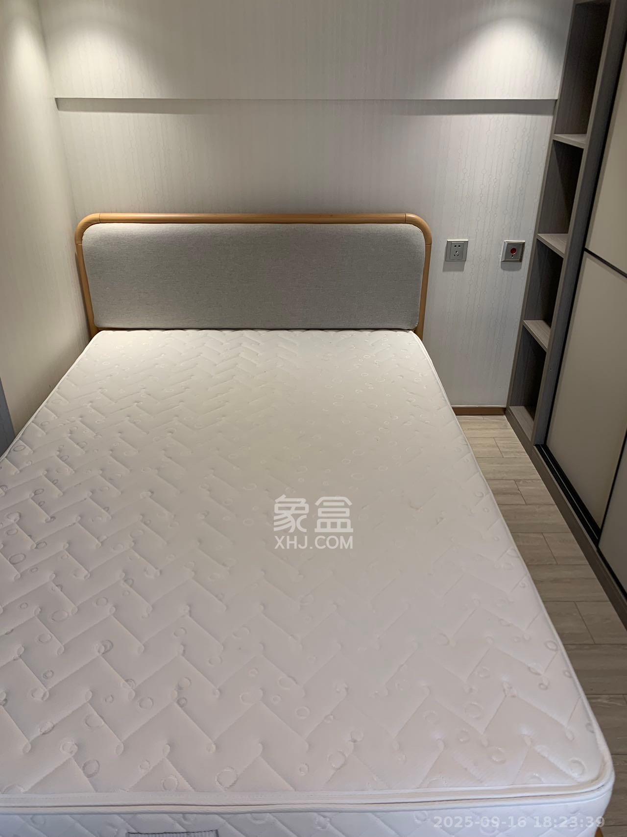 华远华时代 3室2厅2卫 3800.0元/月 华远华时代 3室2厅2卫 3800.0元/月室内图