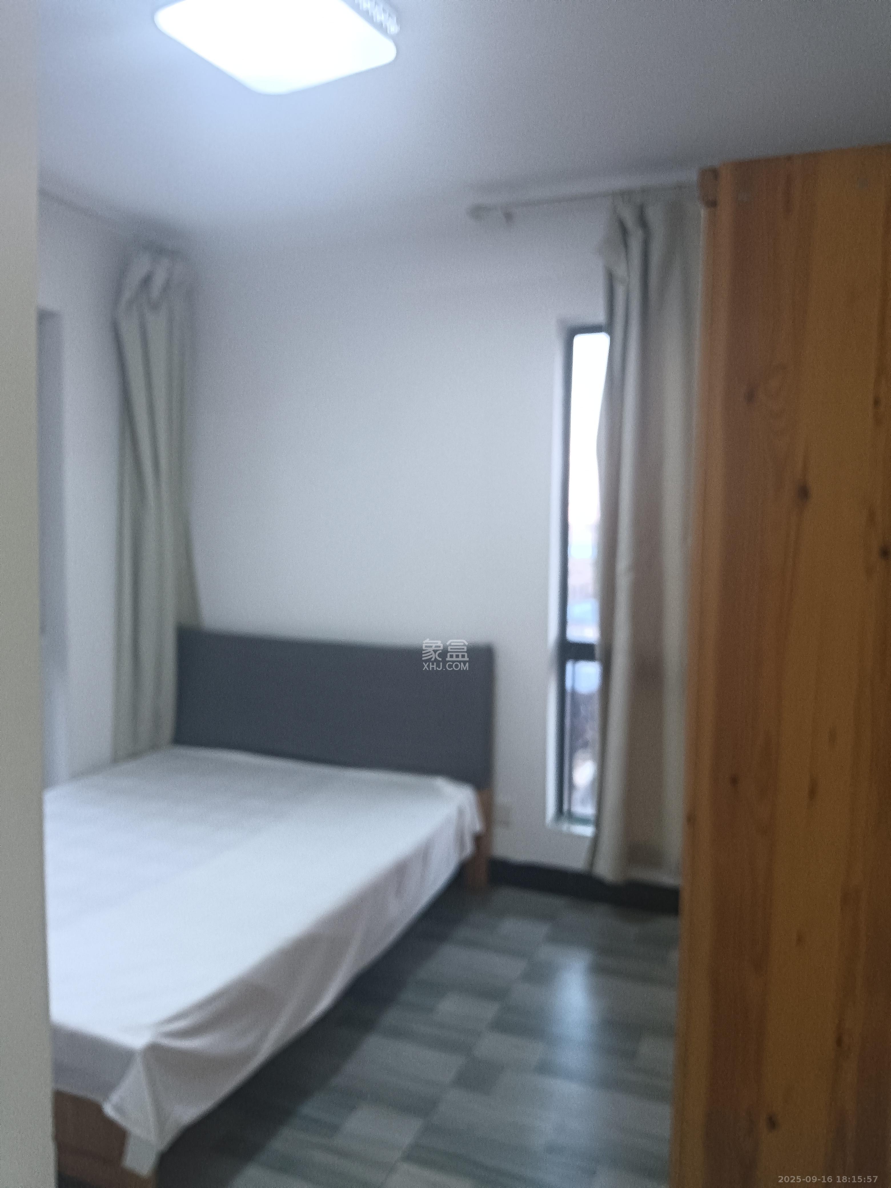 叠彩兰亭  2室1厅1卫    1900.0元/月室内图