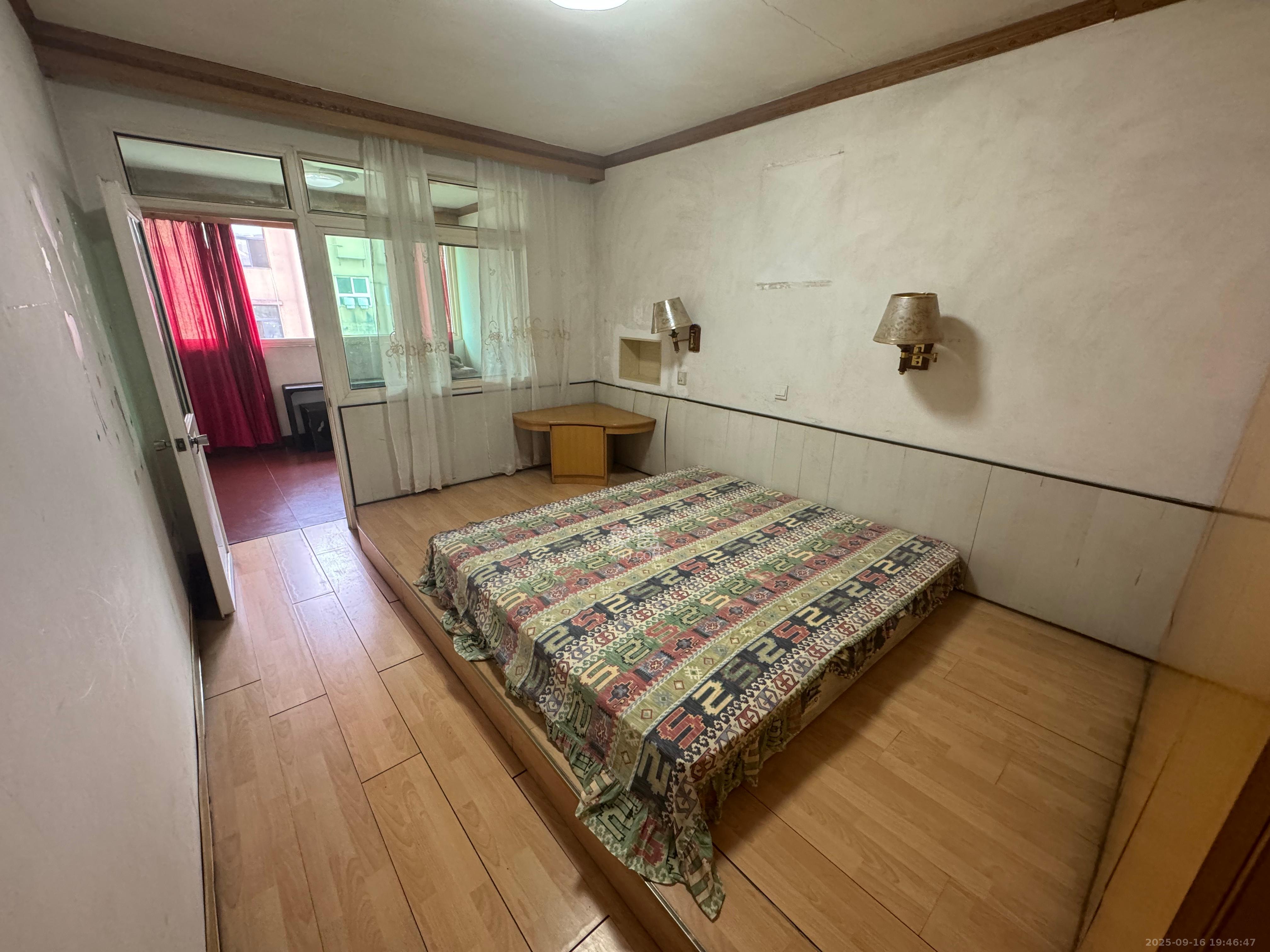 杜家塘小区  2室2厅1卫    1800.0元/月室内图