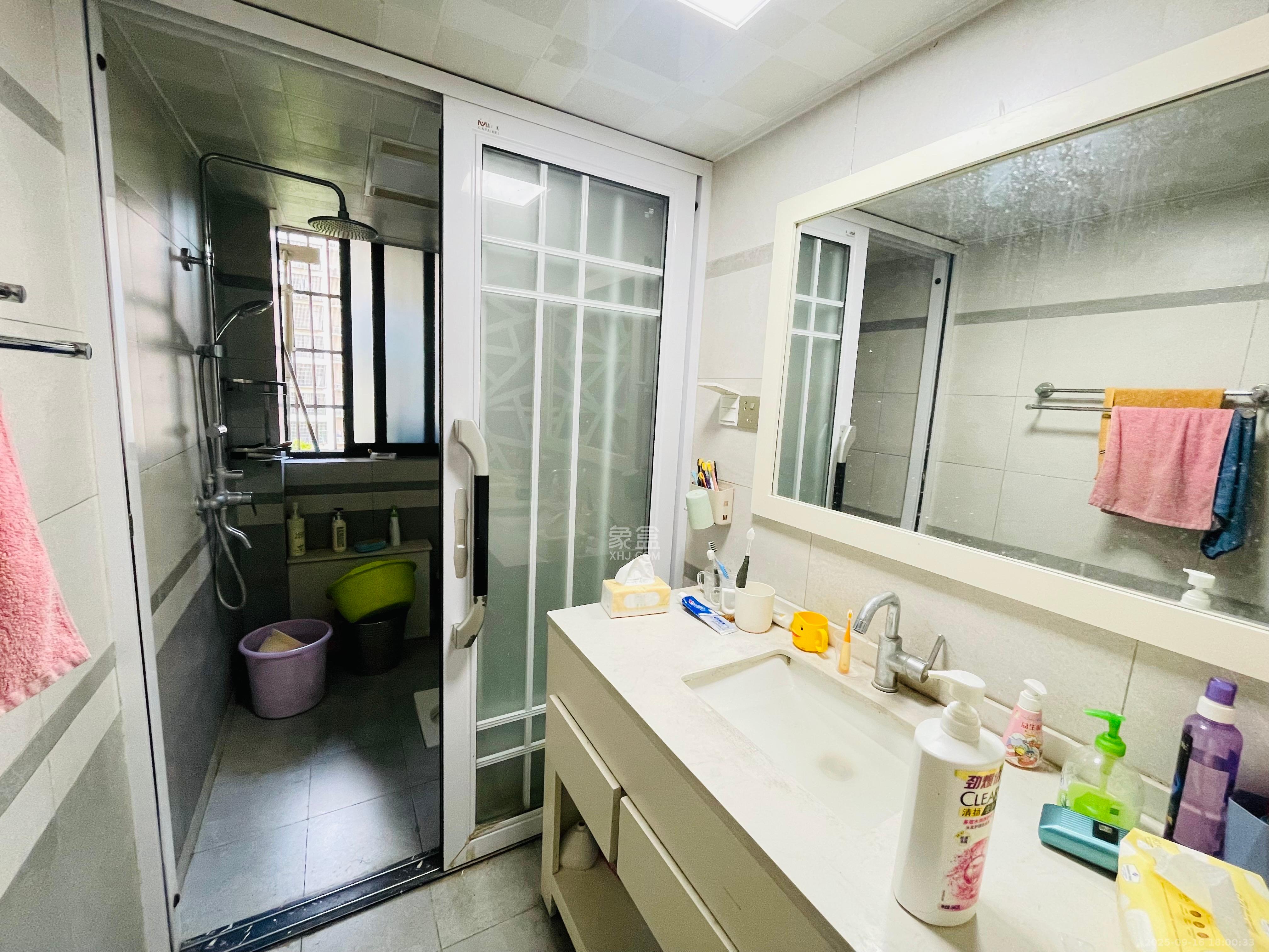 金南家园一期 4室2厅2卫 3000.0元/月 金南家园一期 4室2厅2卫 3000.0元/月室内图