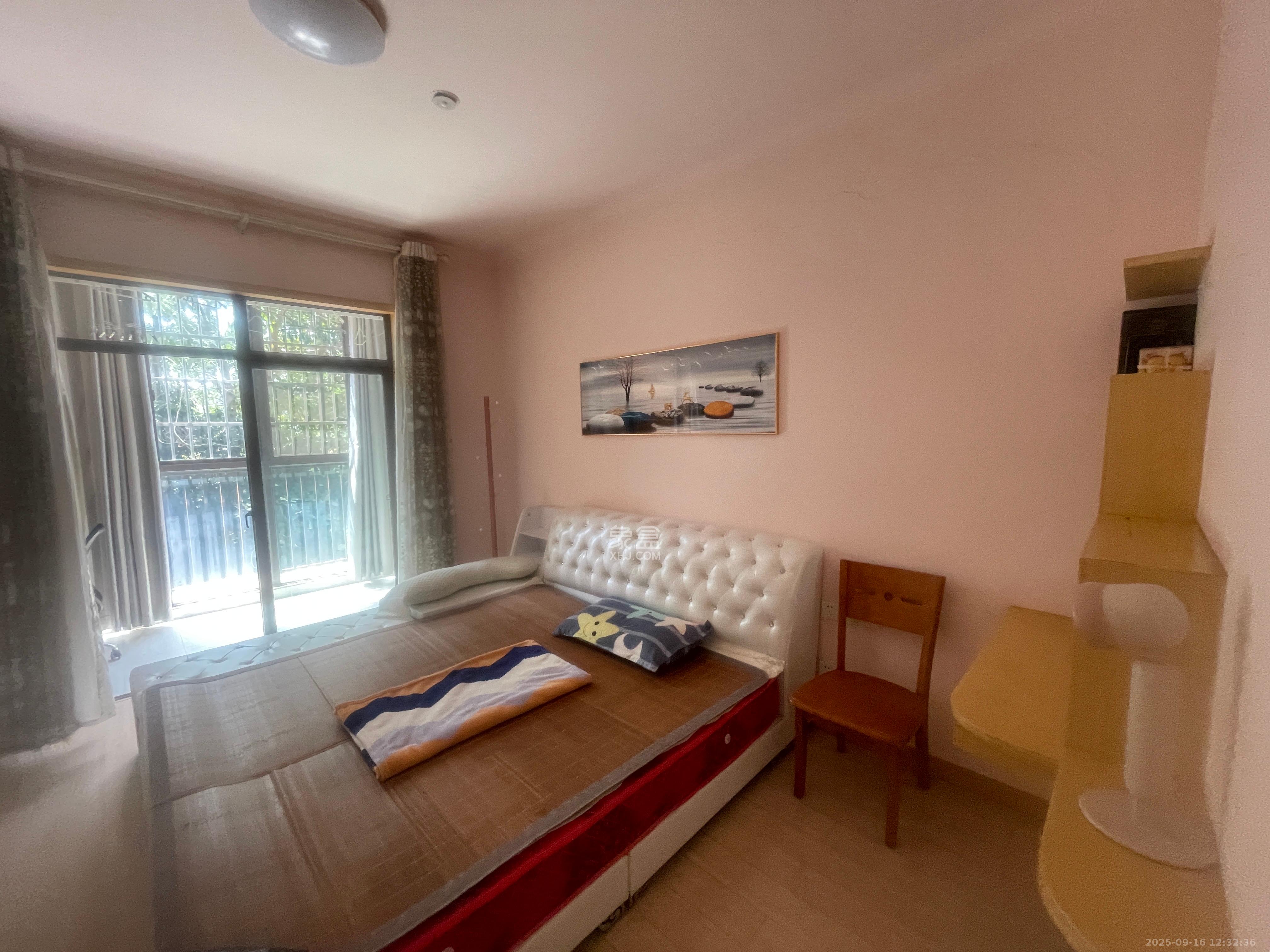 德庆水韵山城  1室2厅1卫    1650.0元/月室内图