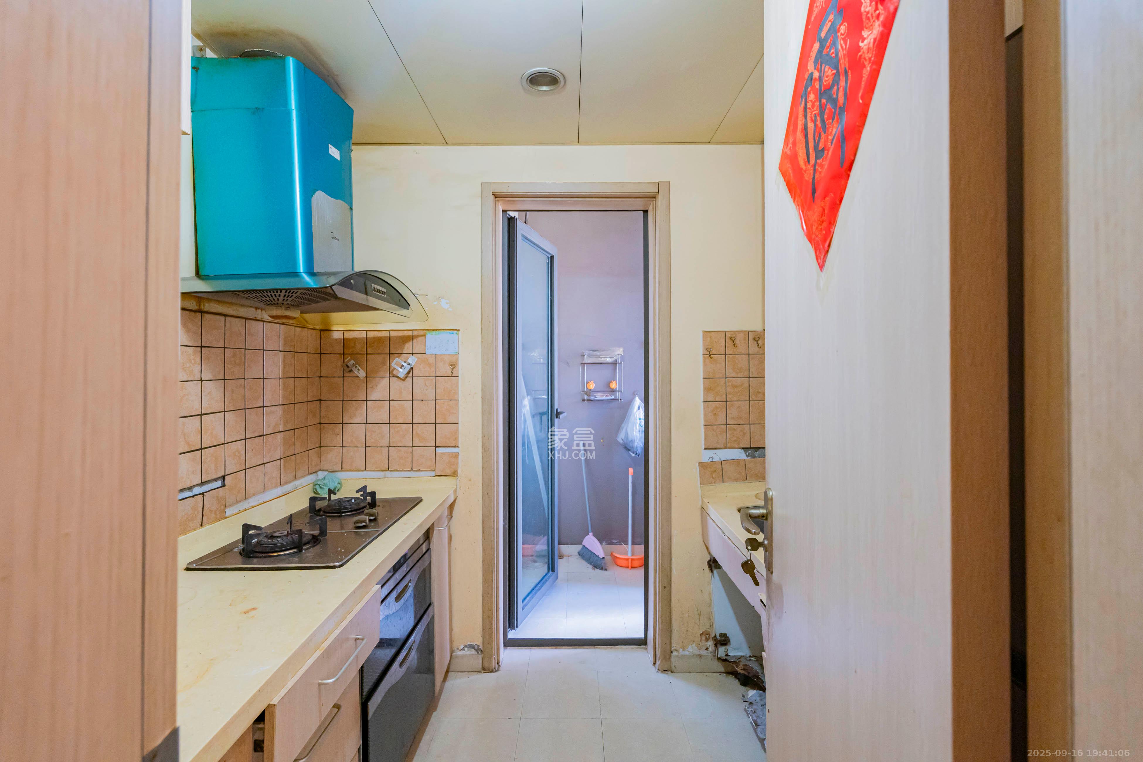 盛世美居荷园 3室2厅2卫 110.0万 盛世美居荷园 3室2厅2卫 110.0万厨房