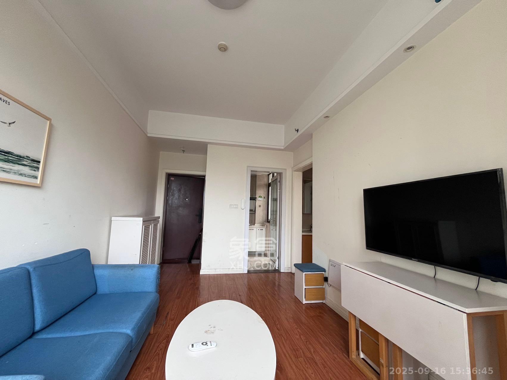 中建信和城  1室1厅1卫    1800.0元/月室内图