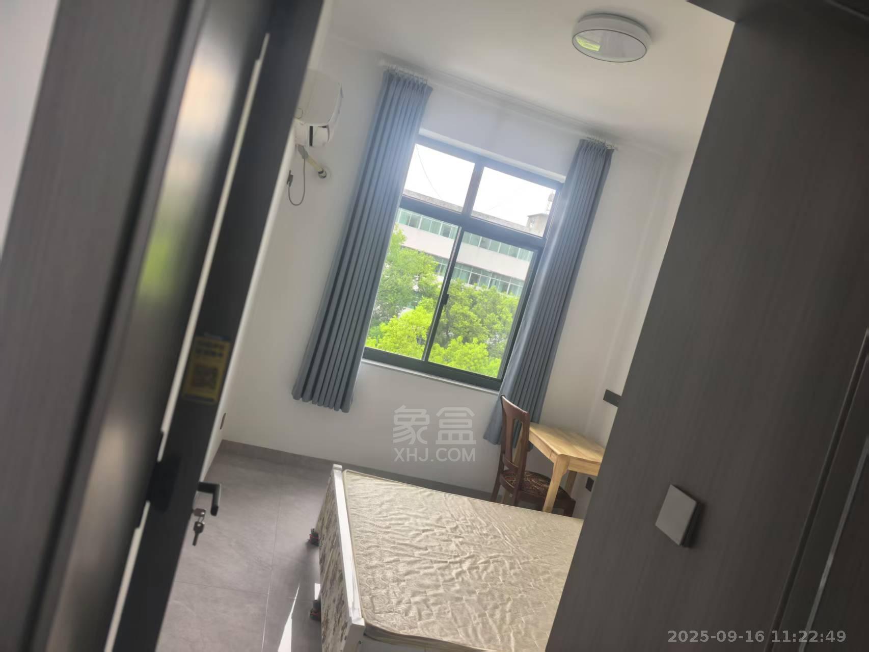 新华东路散盘  2室1厅1卫    1000.0元/月 新华东路散盘  2室1厅1卫    1000.0元/月室内图