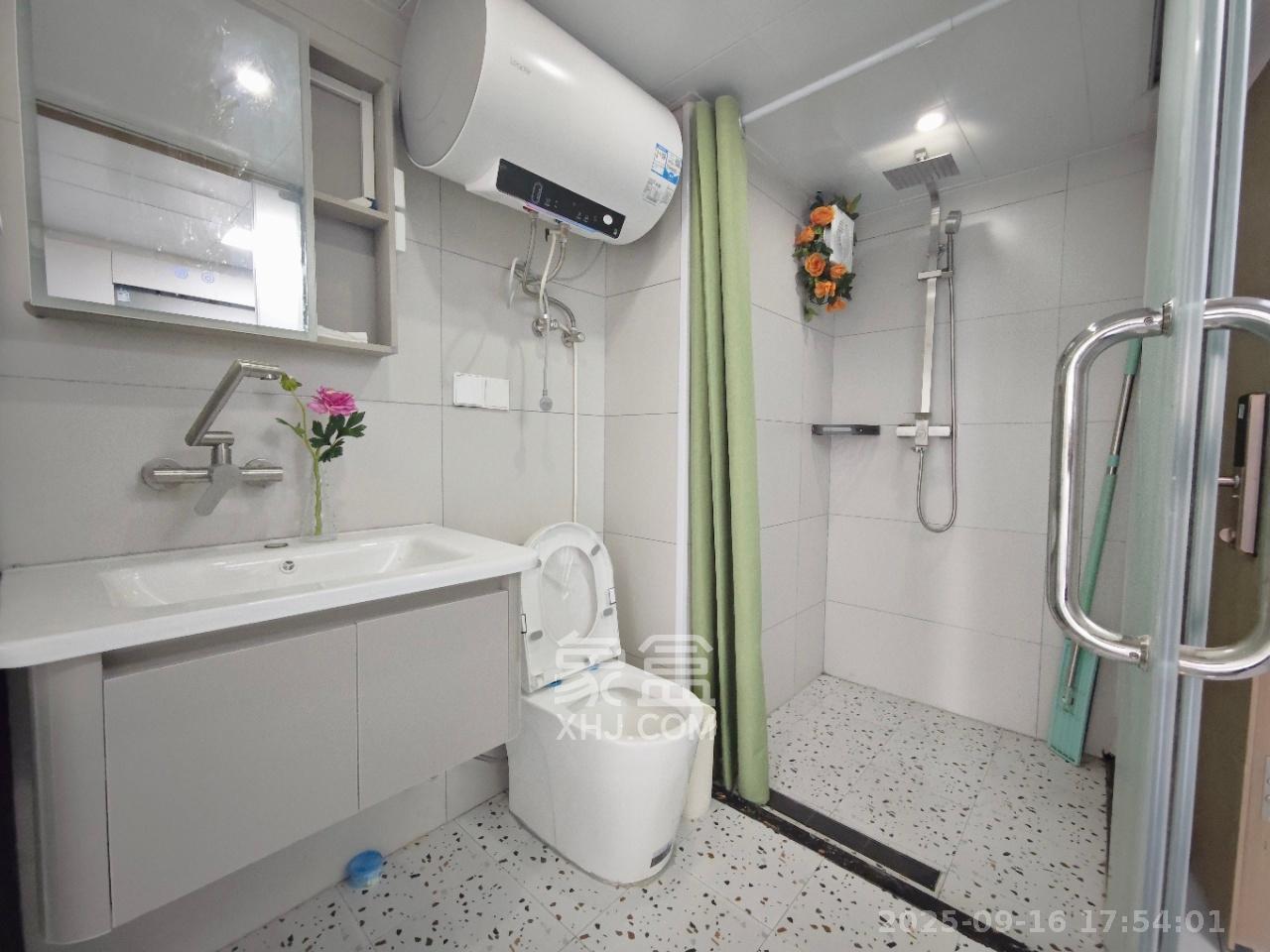 卓越江岸 2室1厅1卫 2800.0元/月 卓越江岸 2室1厅1卫 2800.0元/月室内图