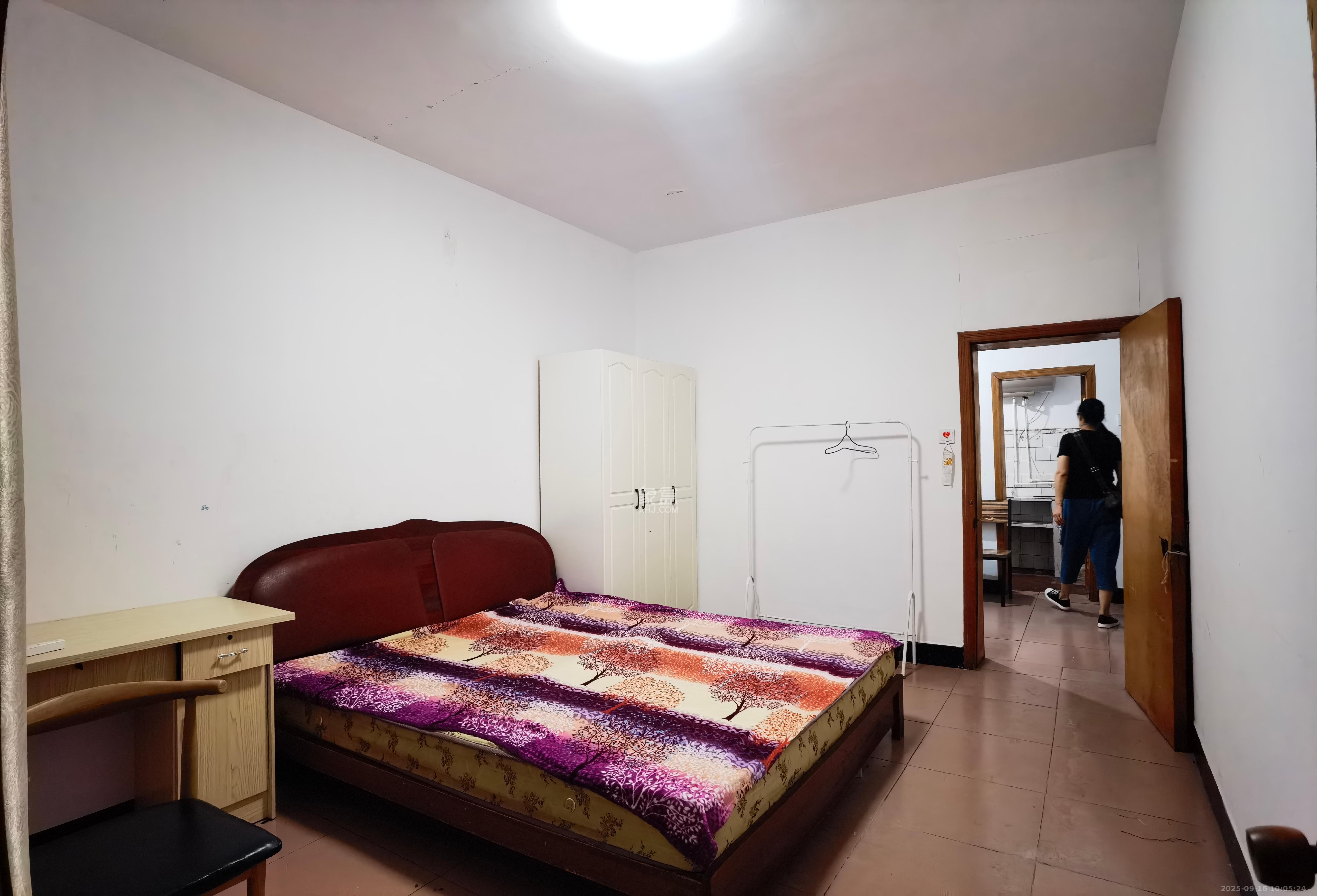 晴佳巷散盘 1室1厅1卫 1200.0元/月 晴佳巷散盘 1室1厅1卫 1200.0元/月室内图