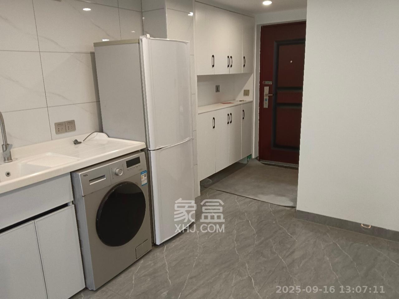 欣隆居 1室0厅0卫 1800.0元/月 欣隆居 1室0厅0卫 1800.0元/月室内图