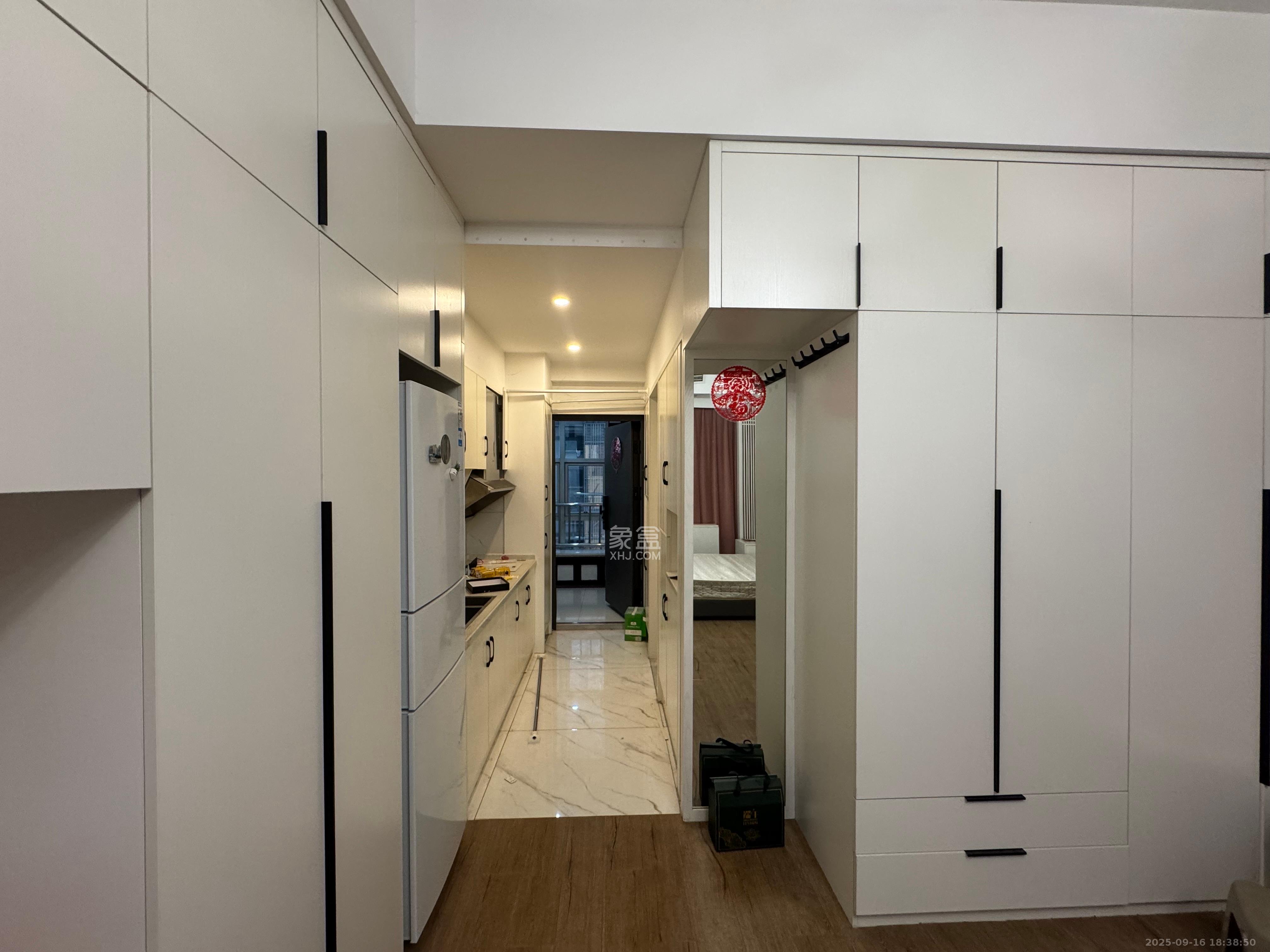 嘉斯茂购物广场（国中星城）  1室0厅0卫    1800.0元/月室内图