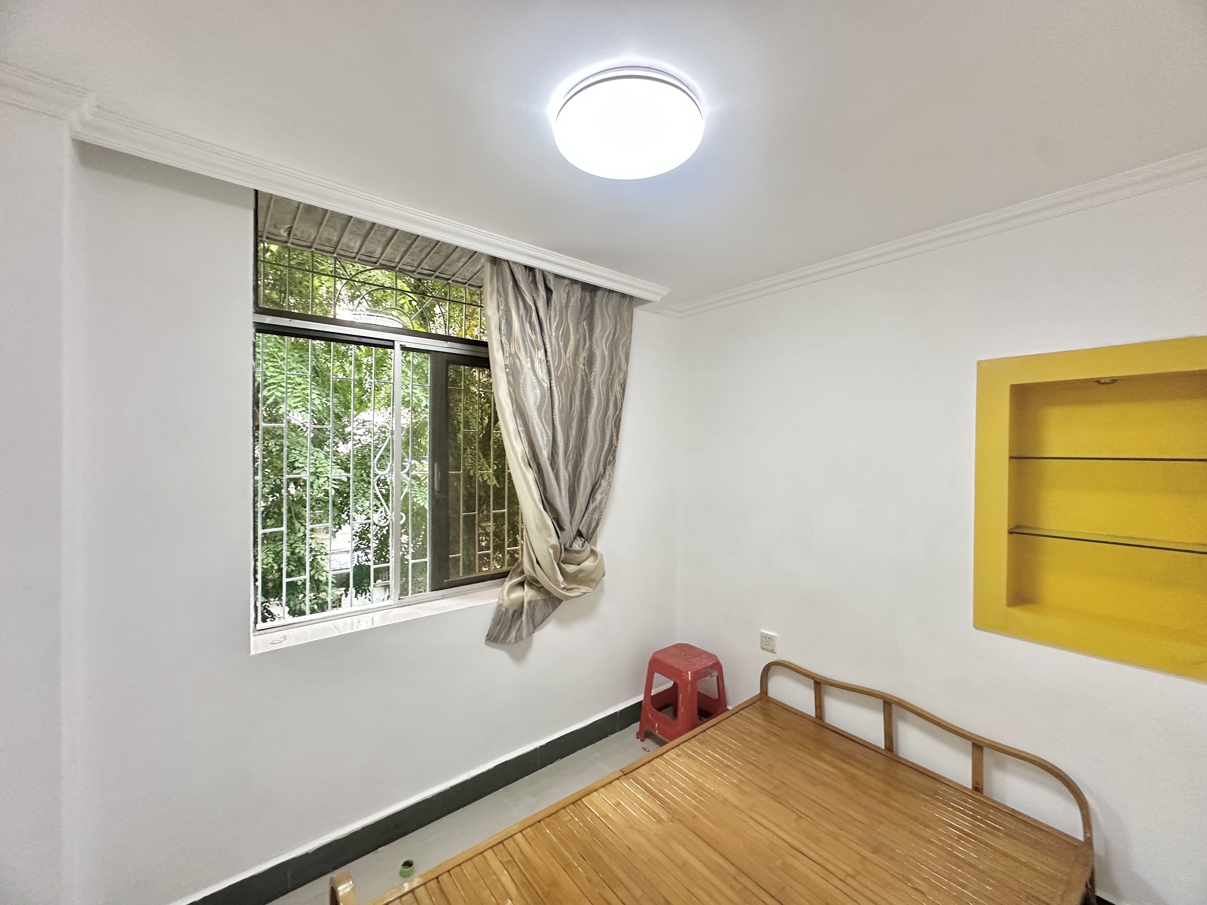 审计局宿舍 3室2厅1卫 2100.0元/月 审计局宿舍 3室2厅1卫 2100.0元/月室内图