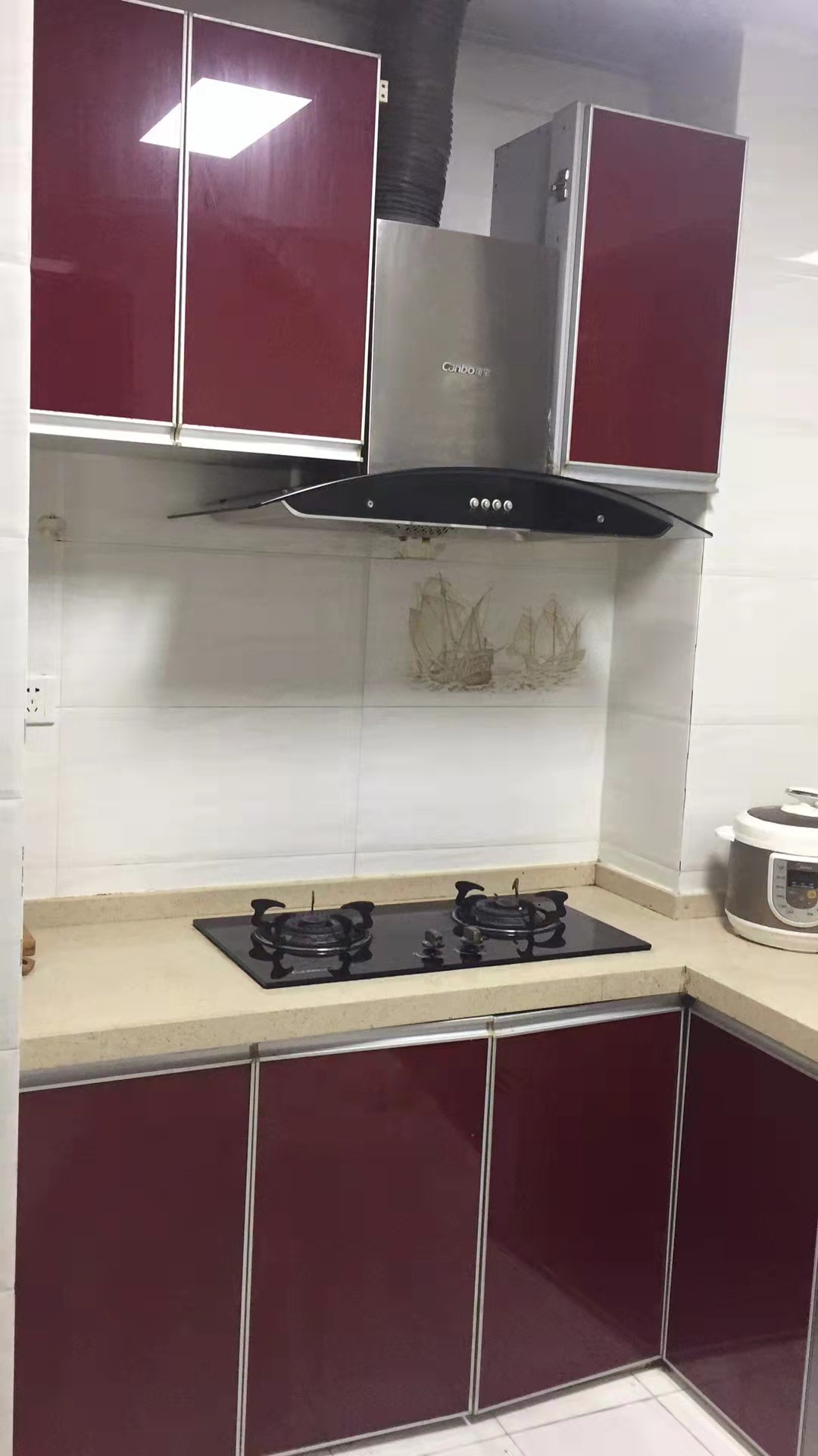 文博府A区  3室2厅2卫    2600.0元/月 文博府A区  3室2厅2卫    2600.0元/月室内图