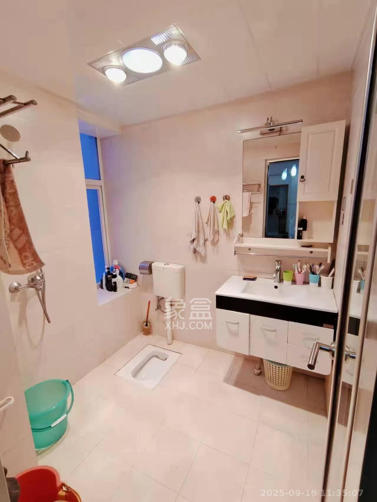 凯乐国际城  2室2厅1卫    2800.0元/月室内图