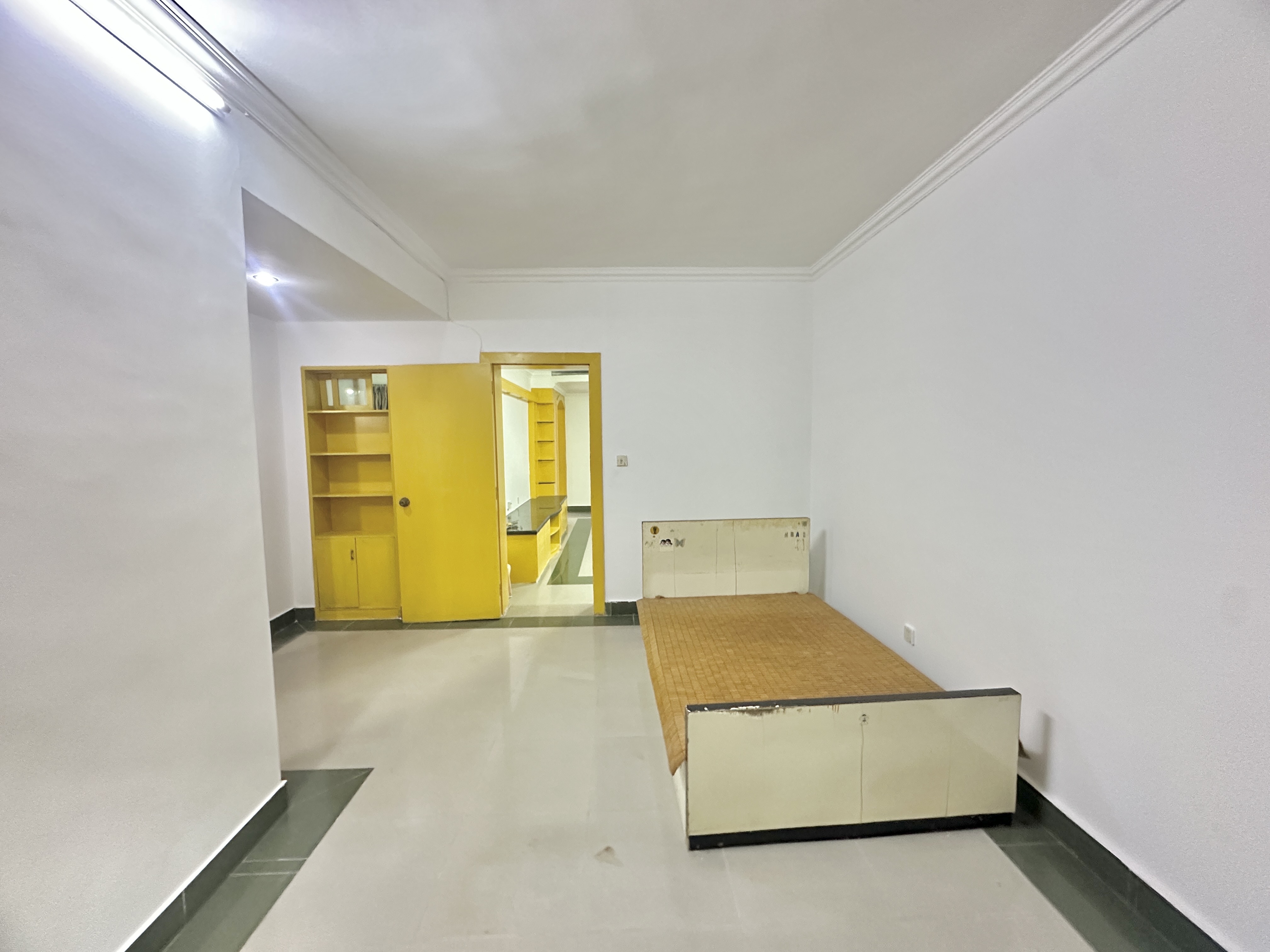 审计局宿舍 3室2厅1卫 2100.0元/月 审计局宿舍 3室2厅1卫 2100.0元/月室内图