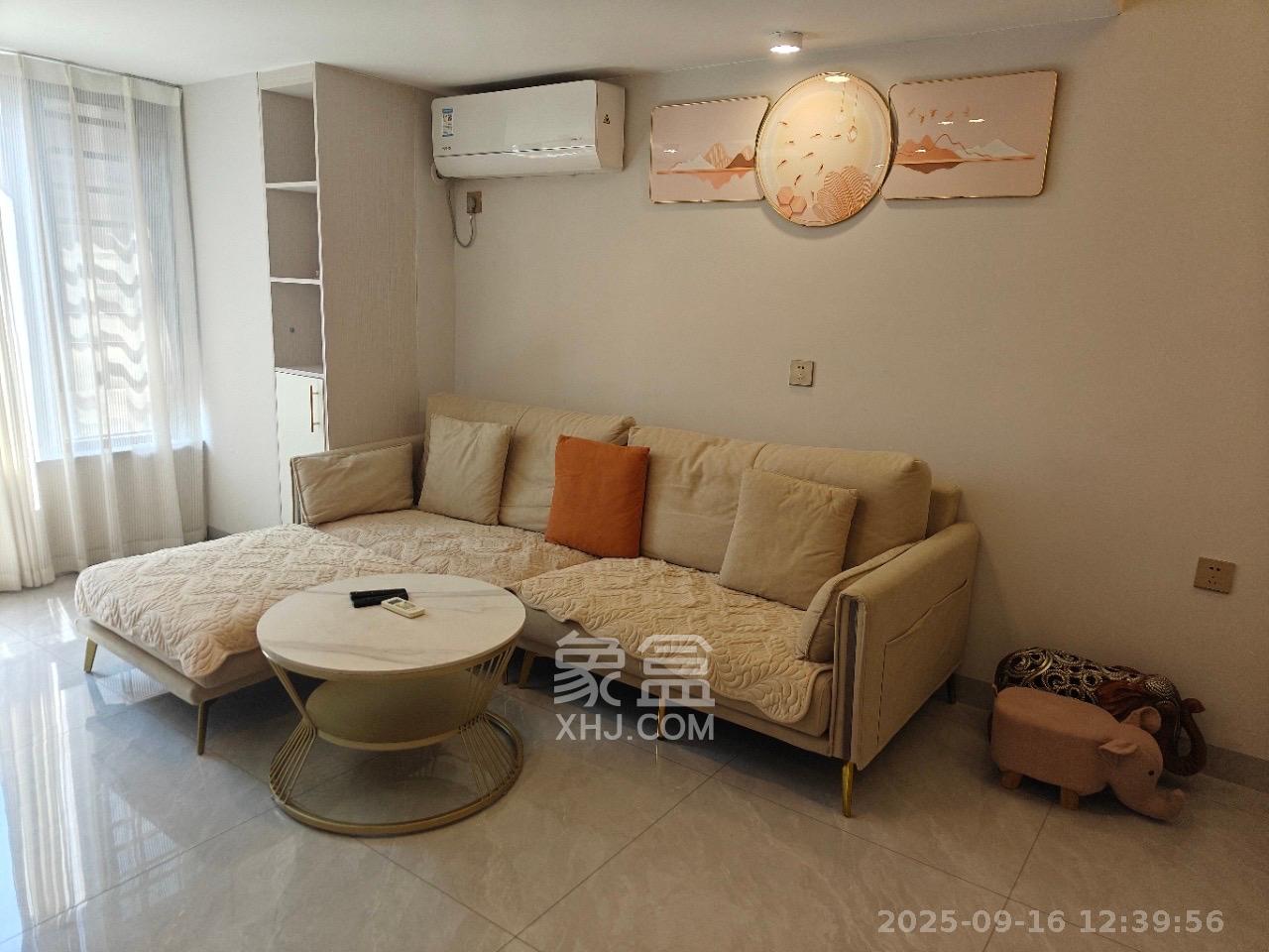 合能枫丹丽舍(柏悦名苑) 1室0厅0卫 2100.0元/月 合能枫丹丽舍(柏悦名苑) 1室0厅0卫 2100.0元/月室内图