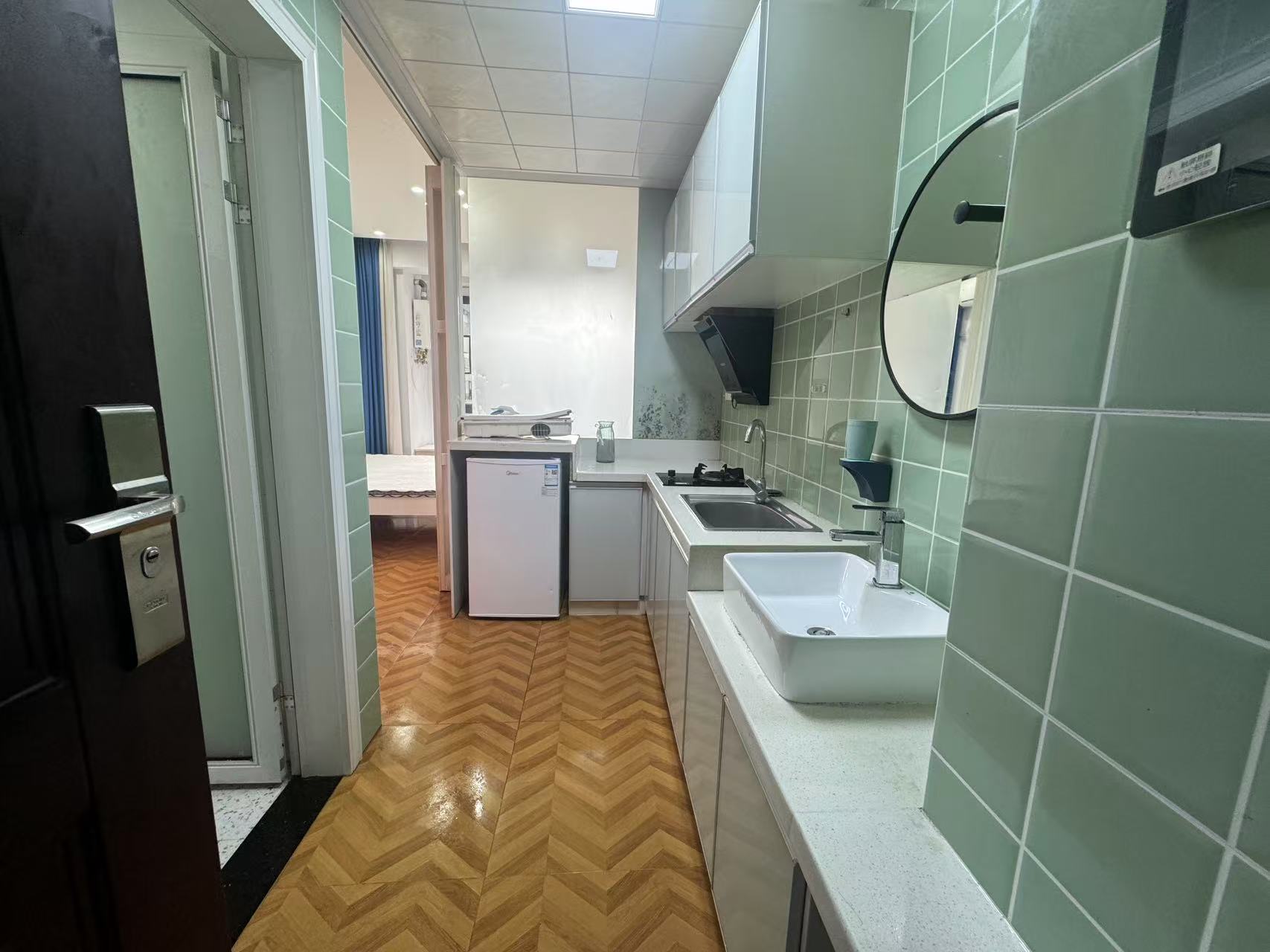 太一格 1室1厅1卫 1000.0元/月 太一格 1室1厅1卫 1000.0元/月室内图