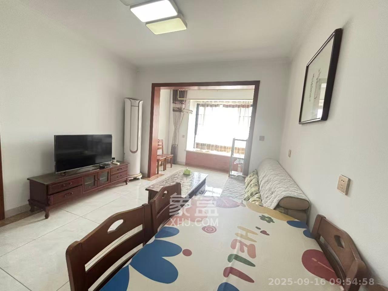 万达华府 2室2厅1卫 1300.0元/月 万达华府 2室2厅1卫 1300.0元/月室内图