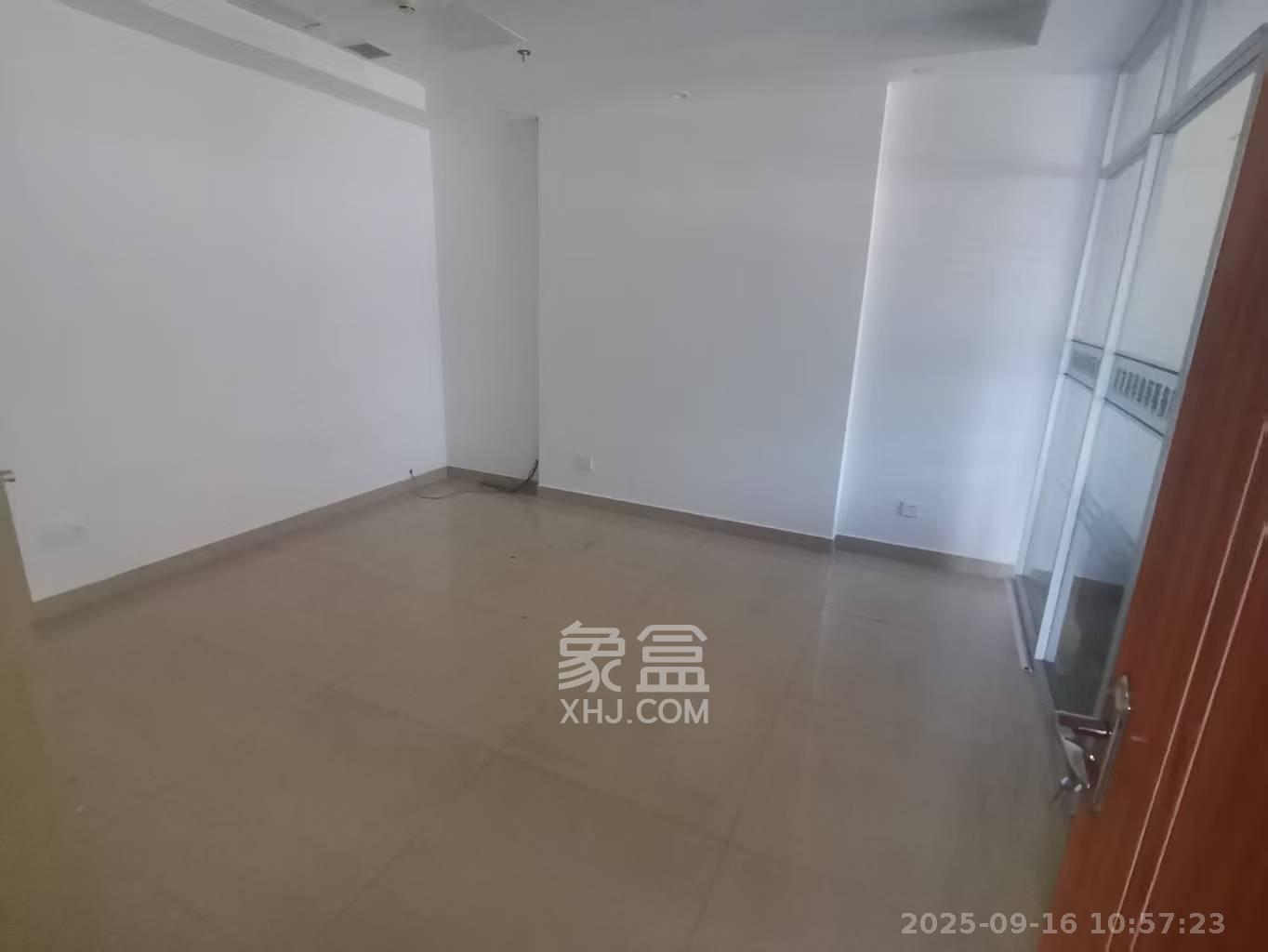 长房时代城   260.0㎡      14000.0元/月室内图