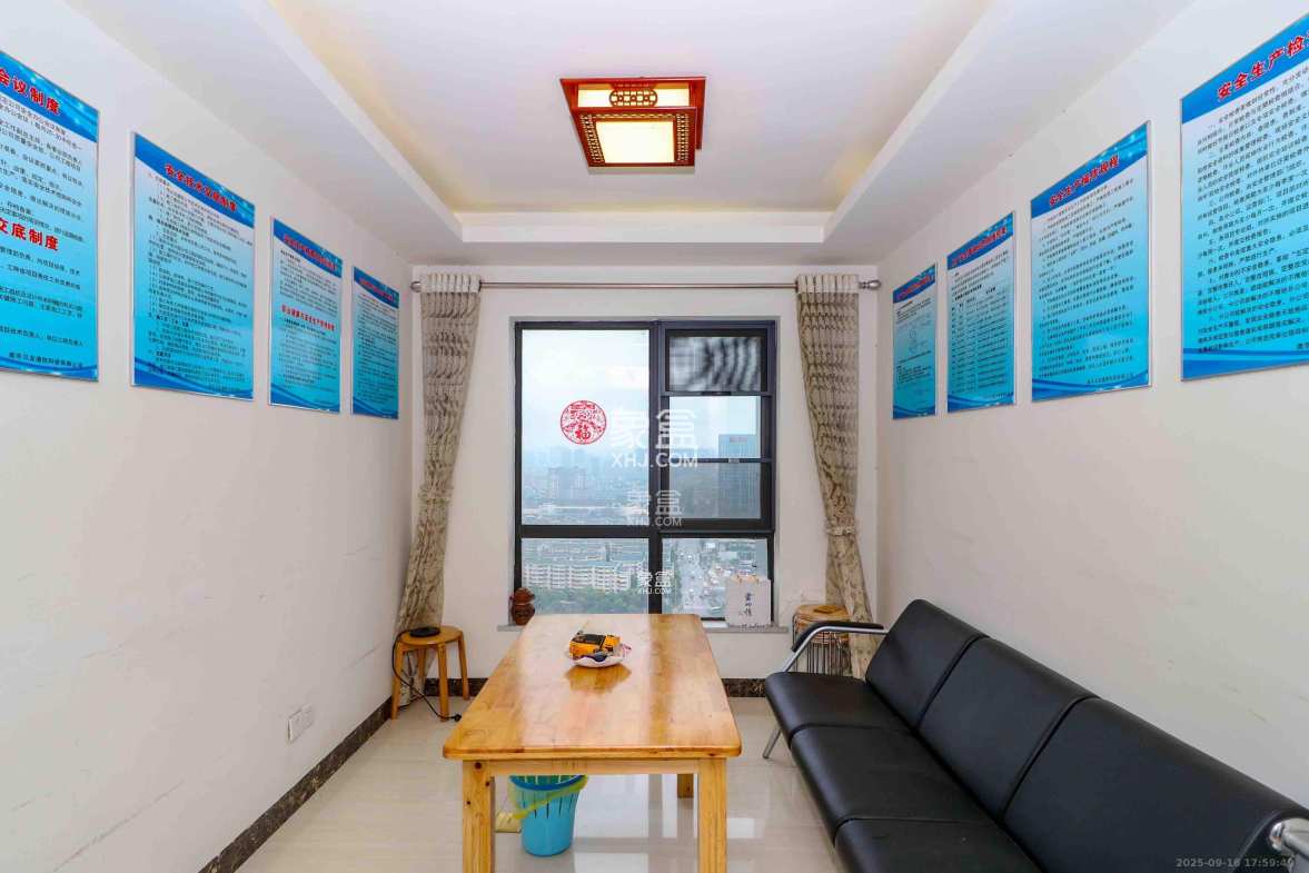 达美D6区  4室2厅2卫    3600.0元/月 达美D6区  4室2厅2卫    3600.0元/月室内图