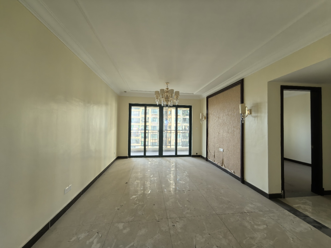 恒大绿洲 3室2厅2卫 1500.0元/月 恒大绿洲 3室2厅2卫 1500.0元/月室内图