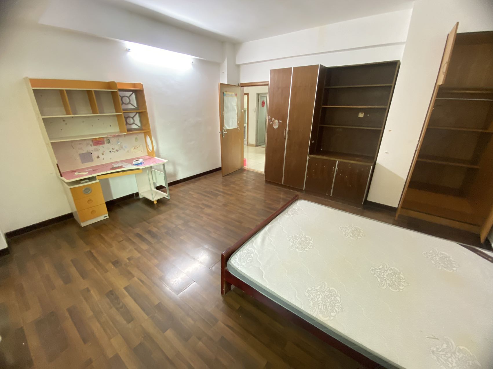 储运小区  2室2厅1卫    1700.0元/月 储运小区  2室2厅1卫    1700.0元/月室内图