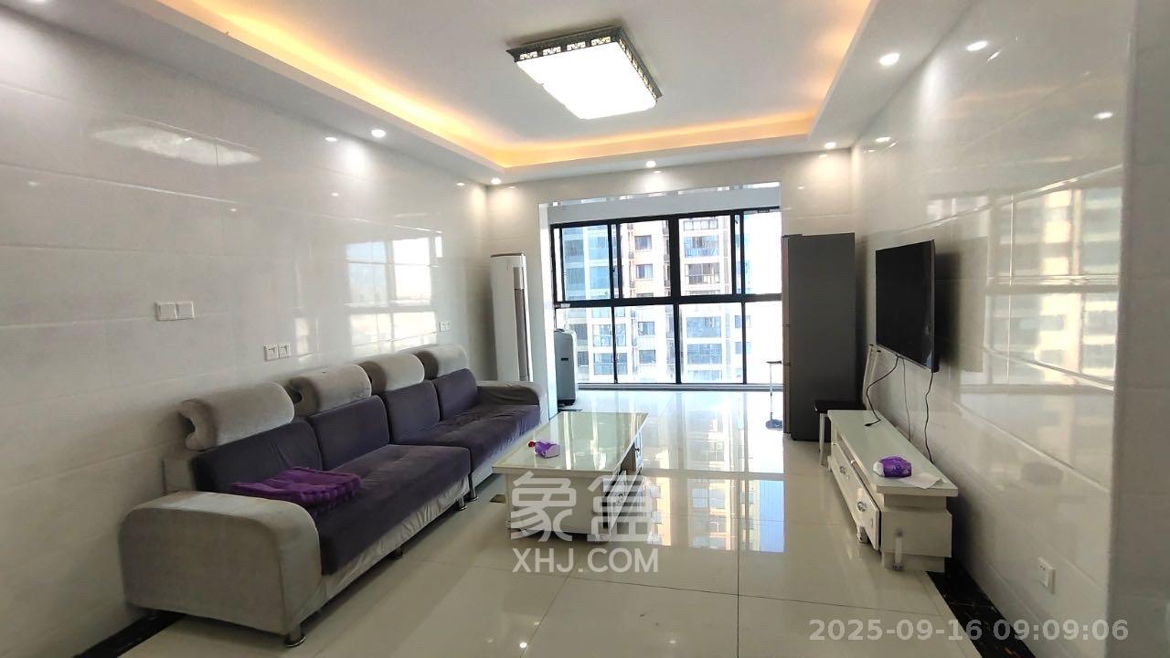 中南红领邦（红星嘉和苑）  3室2厅2卫    2400.0元/月室内图