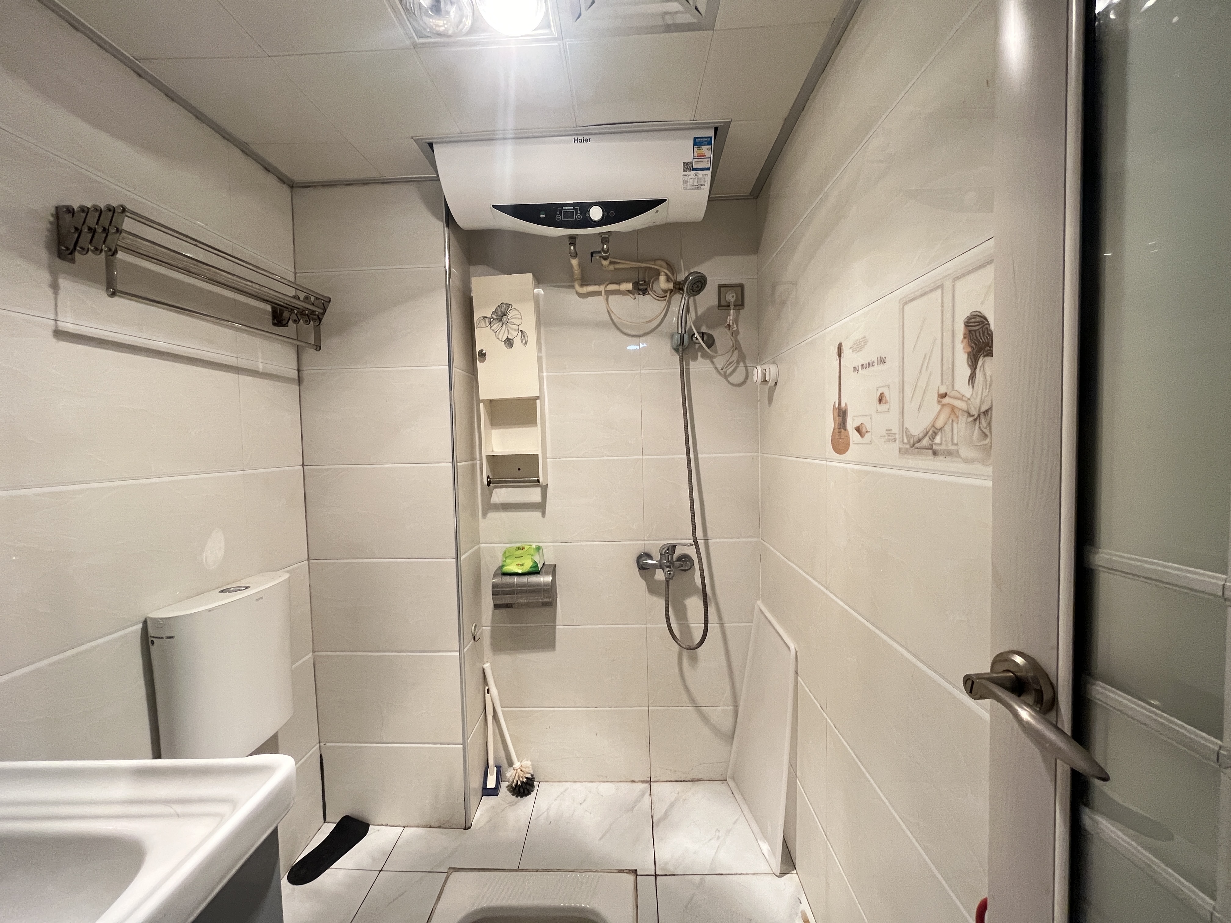 东方豪苑  2室1厅1卫    1300.0元/月室内图