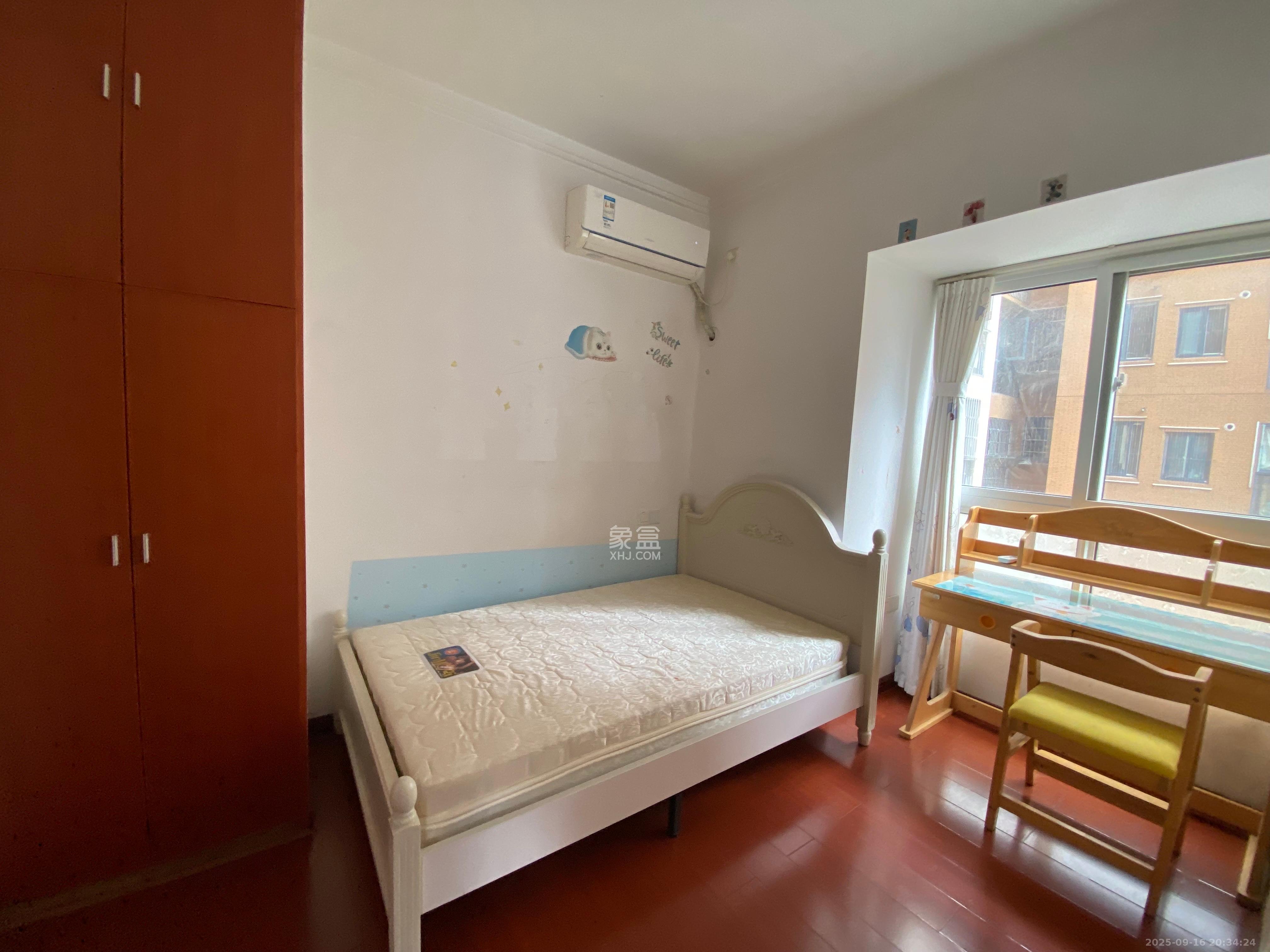 湘府十城（汇财御景湾新寓,汇财国际）  2室2厅1卫    2000.0元/月室内图