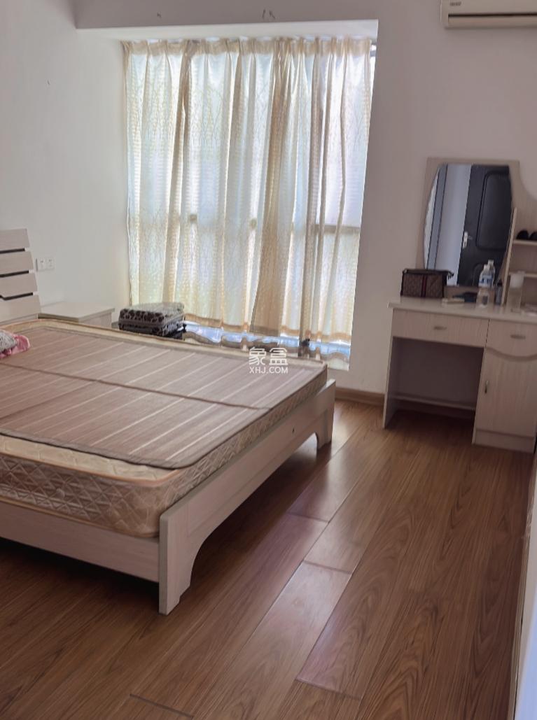 名仕华府 2室1厅1卫 1600.0元/月 名仕华府 2室1厅1卫 1600.0元/月室内图