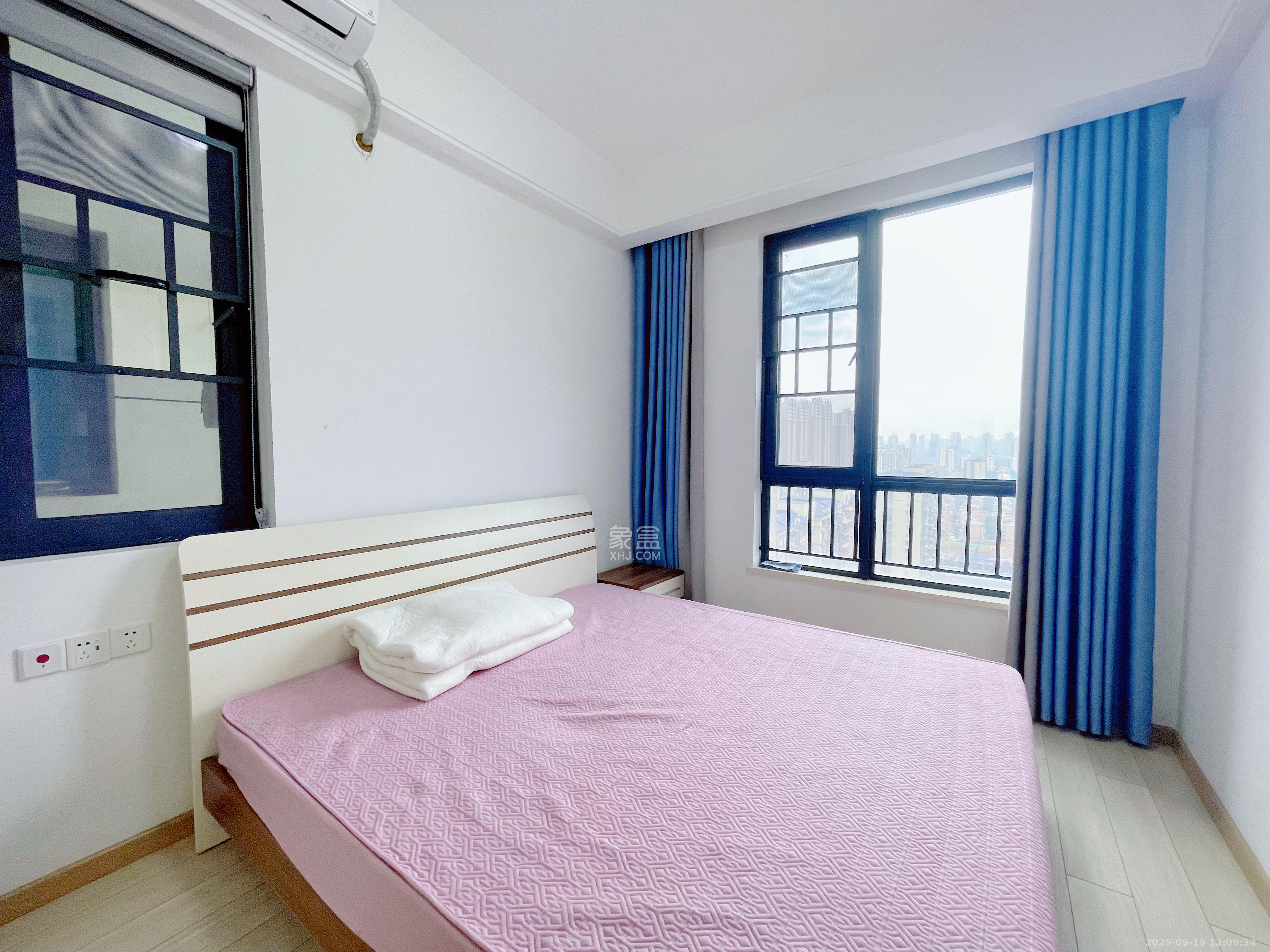 启迪协信中心 2室1厅1卫 2600.0元/月 启迪协信中心 2室1厅1卫 2600.0元/月室内图