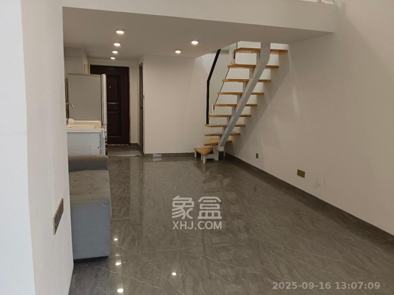 欣隆居 1室0厅0卫 1800.0元/月 欣隆居 1室0厅0卫 1800.0元/月室内图