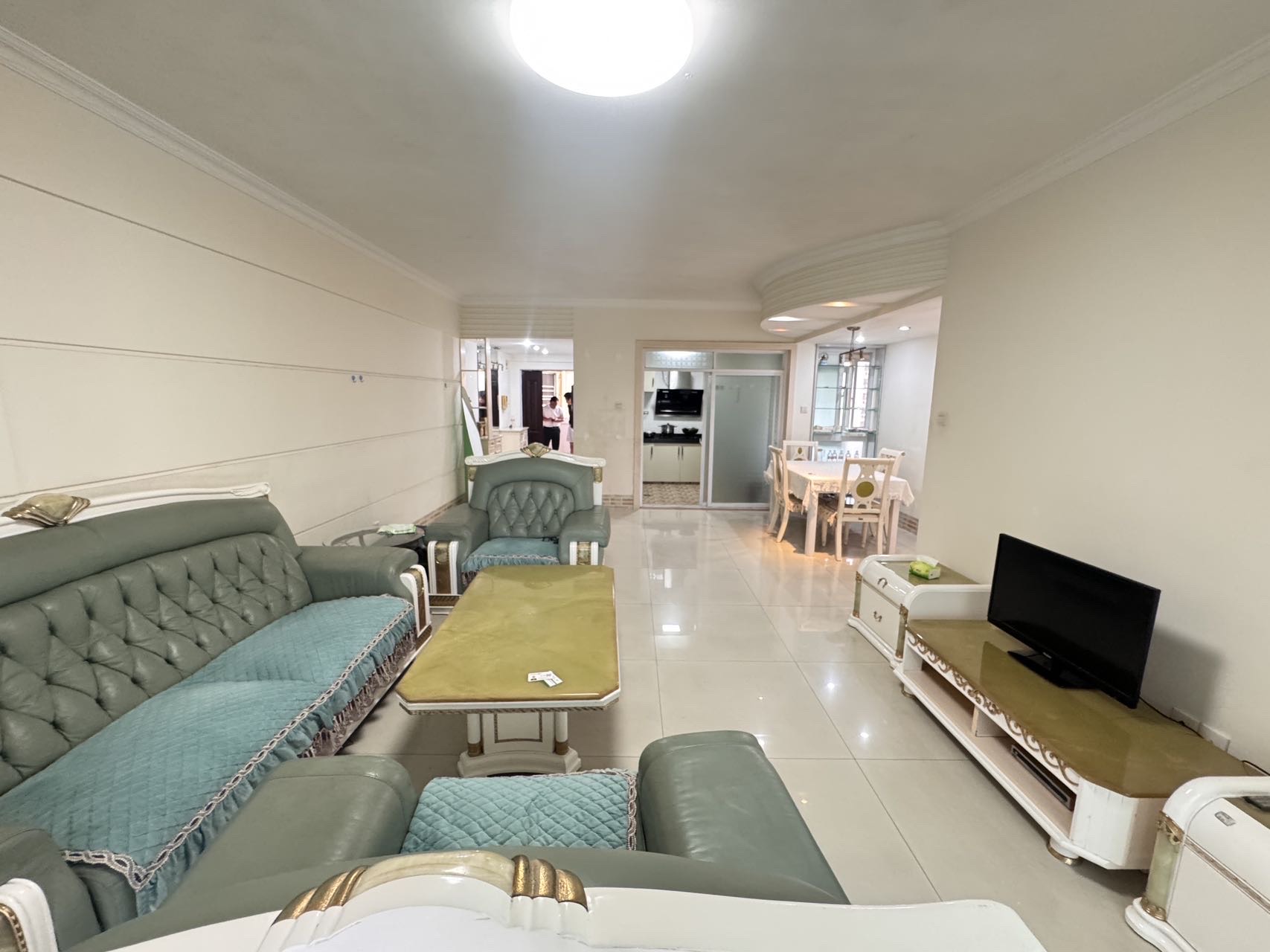 世贸雅苑 3室2厅1卫 4500.0元/月 世贸雅苑 3室2厅1卫 4500.0元/月室内图