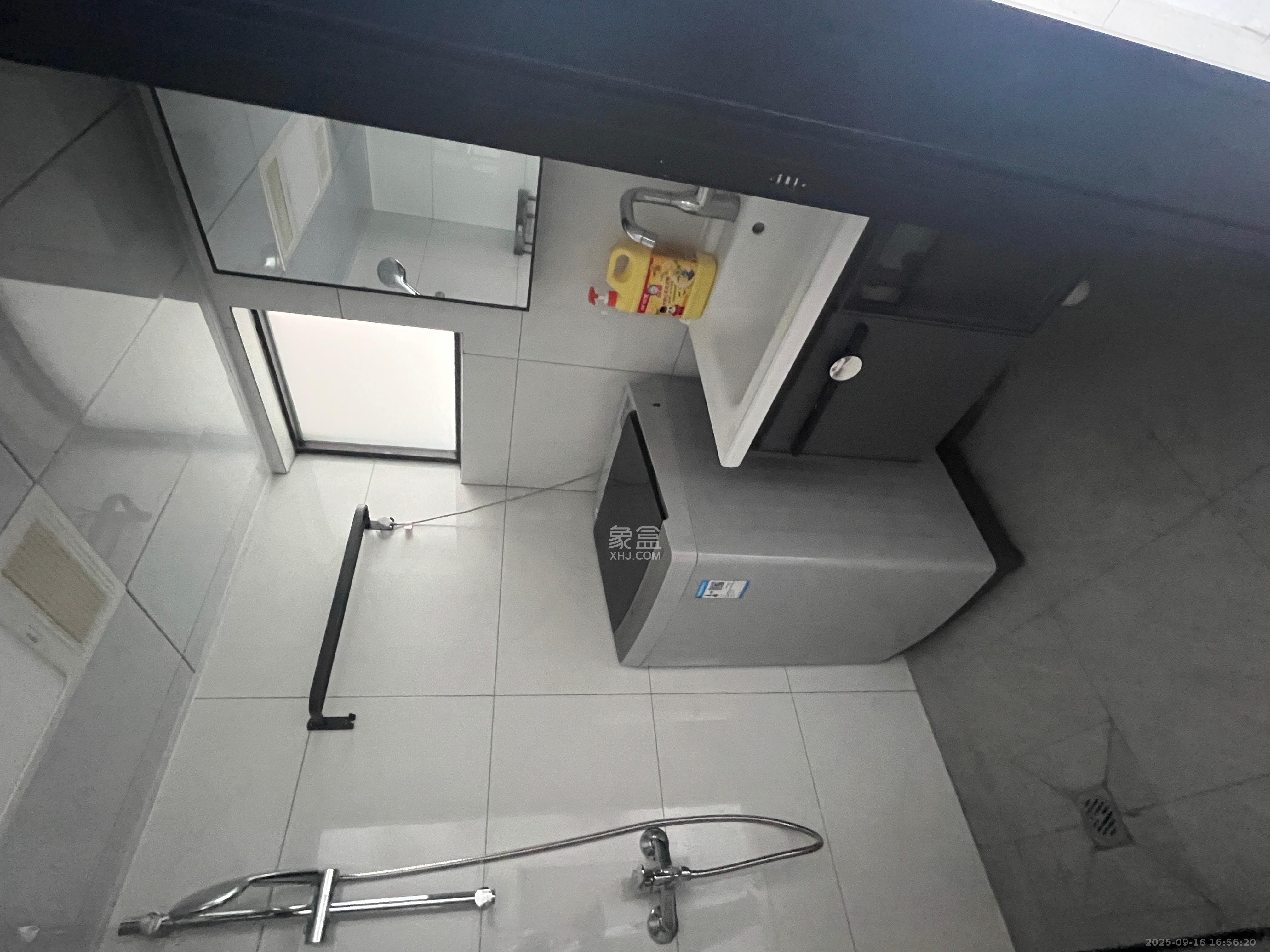 新城悦隽公园 1室1厅1卫 1800.0元/月 新城悦隽公园 1室1厅1卫 1800.0元/月室内图