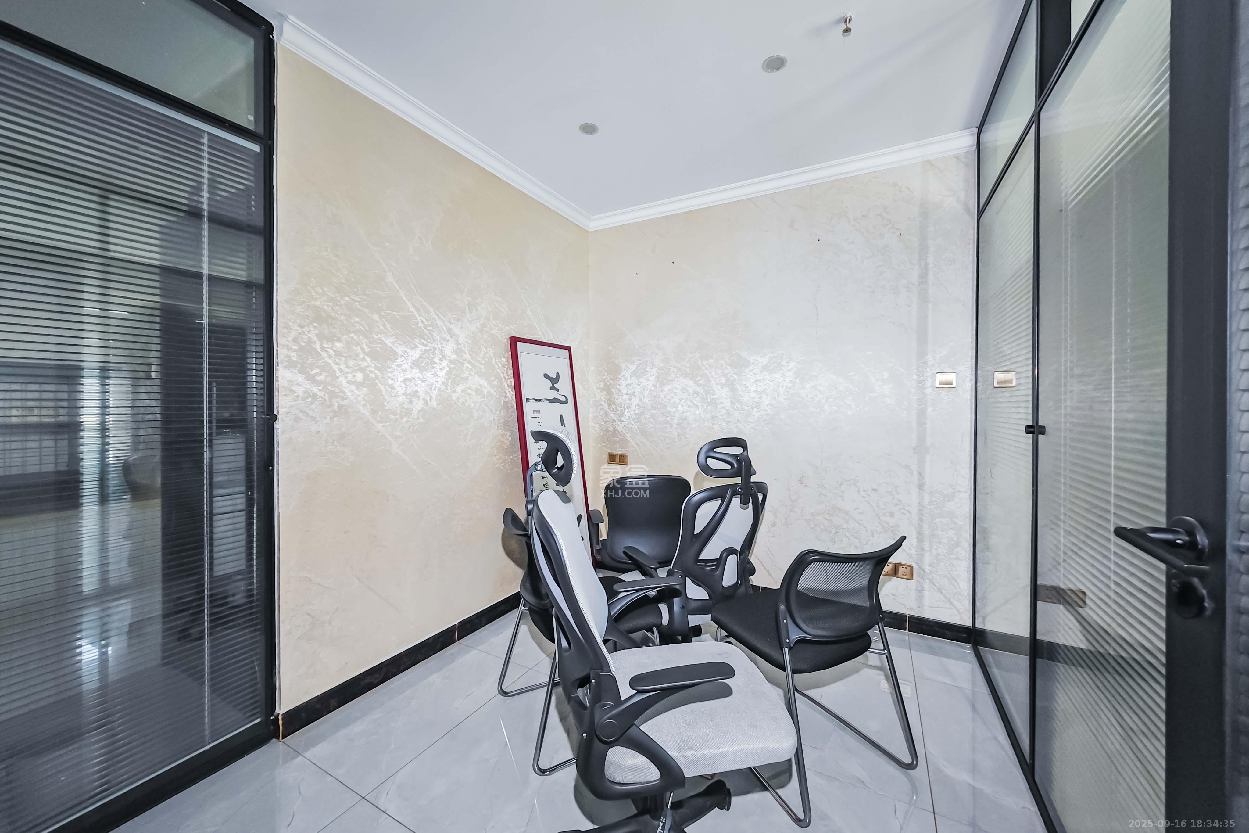 叠彩兰亭  2室2厅1卫    66.5万其他