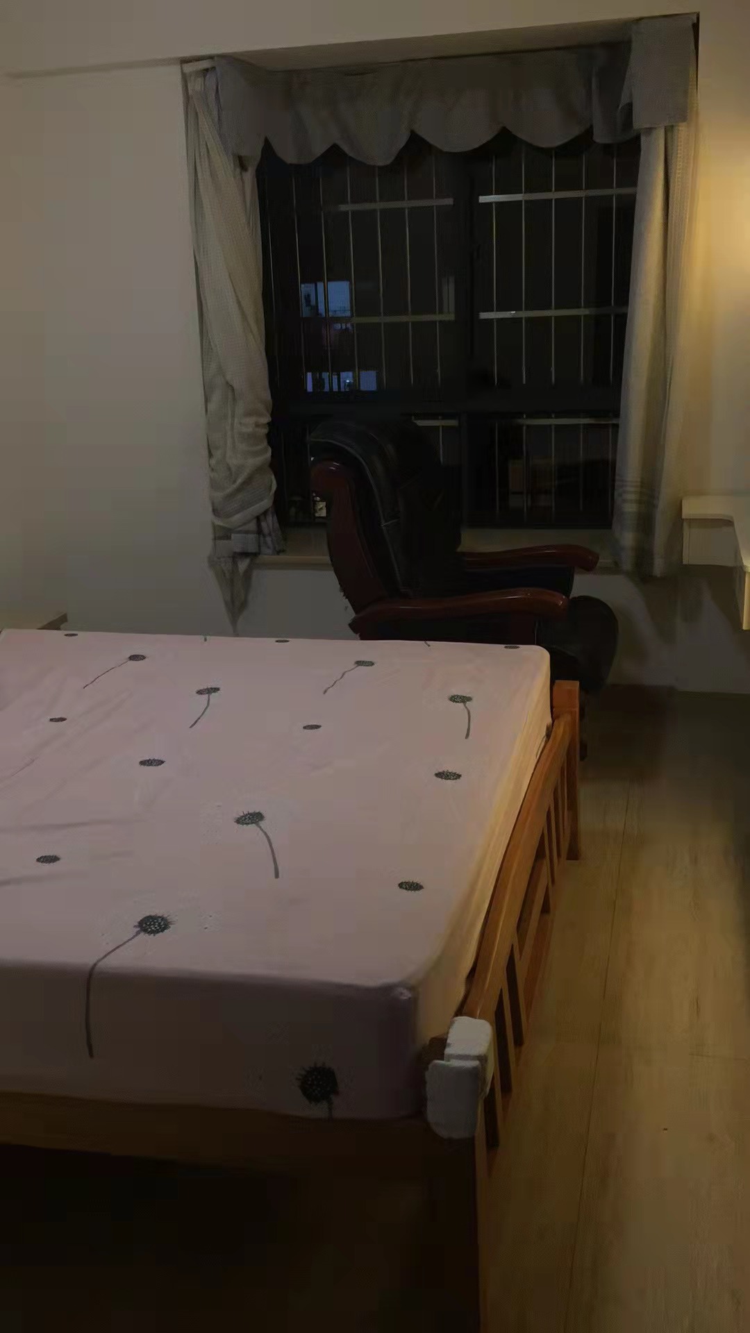 文博府A区  3室2厅2卫    2600.0元/月 文博府A区  3室2厅2卫    2600.0元/月室内图