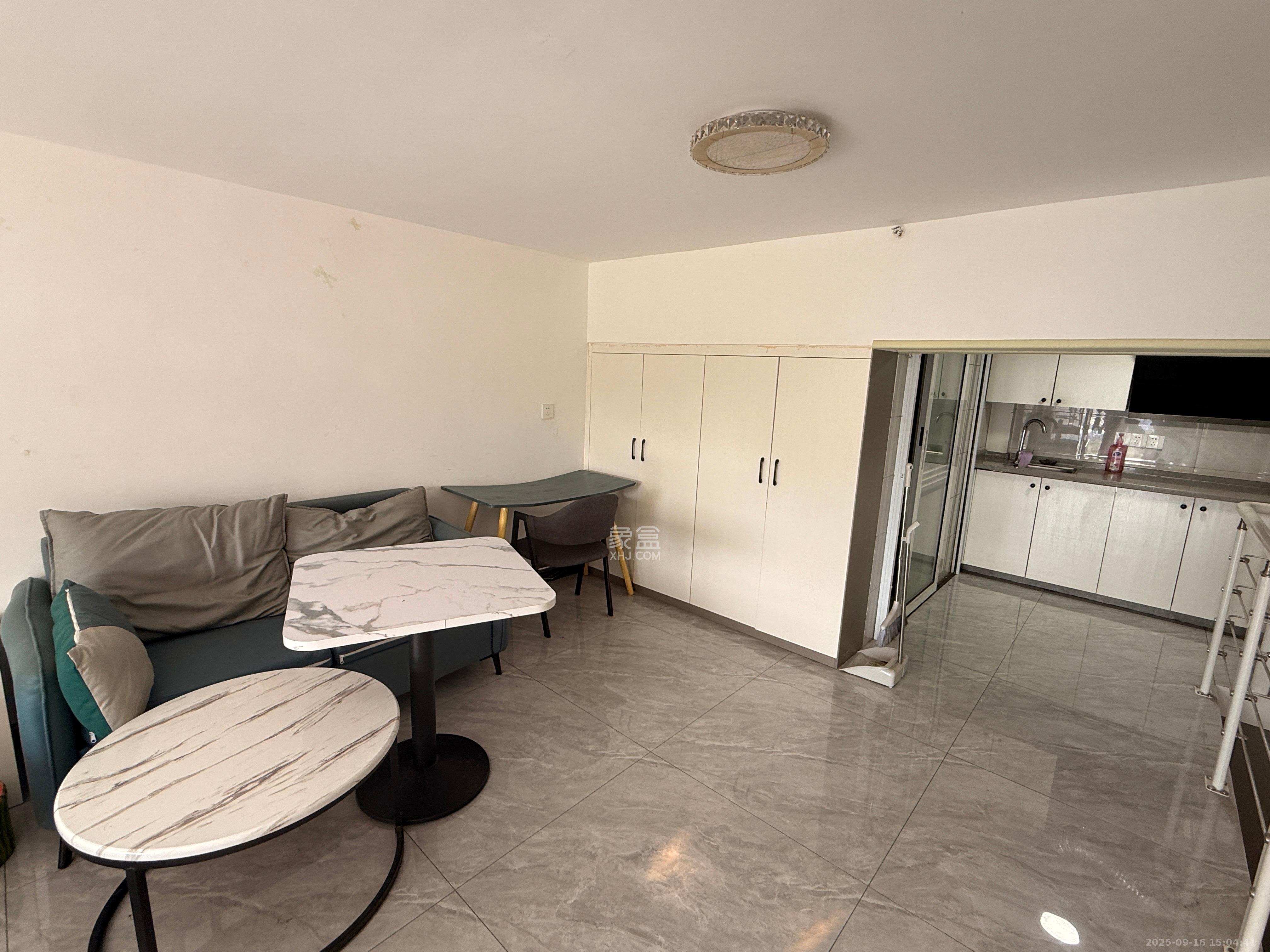 振业城三期 1室0厅0卫 1400.0元/月 振业城三期 1室0厅0卫 1400.0元/月室内图