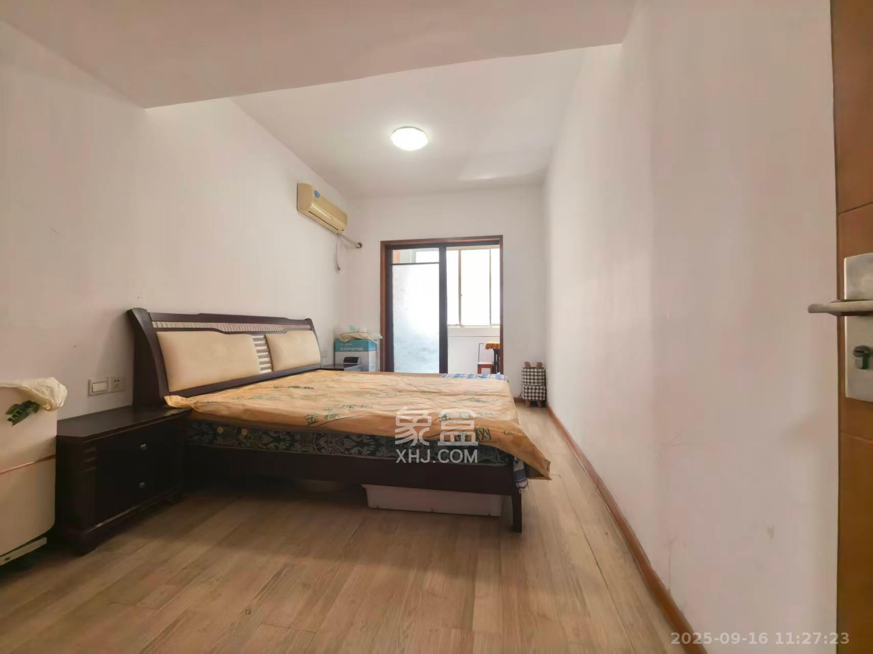 湘农桥社区  2室2厅1卫    2800.0元/月室内图