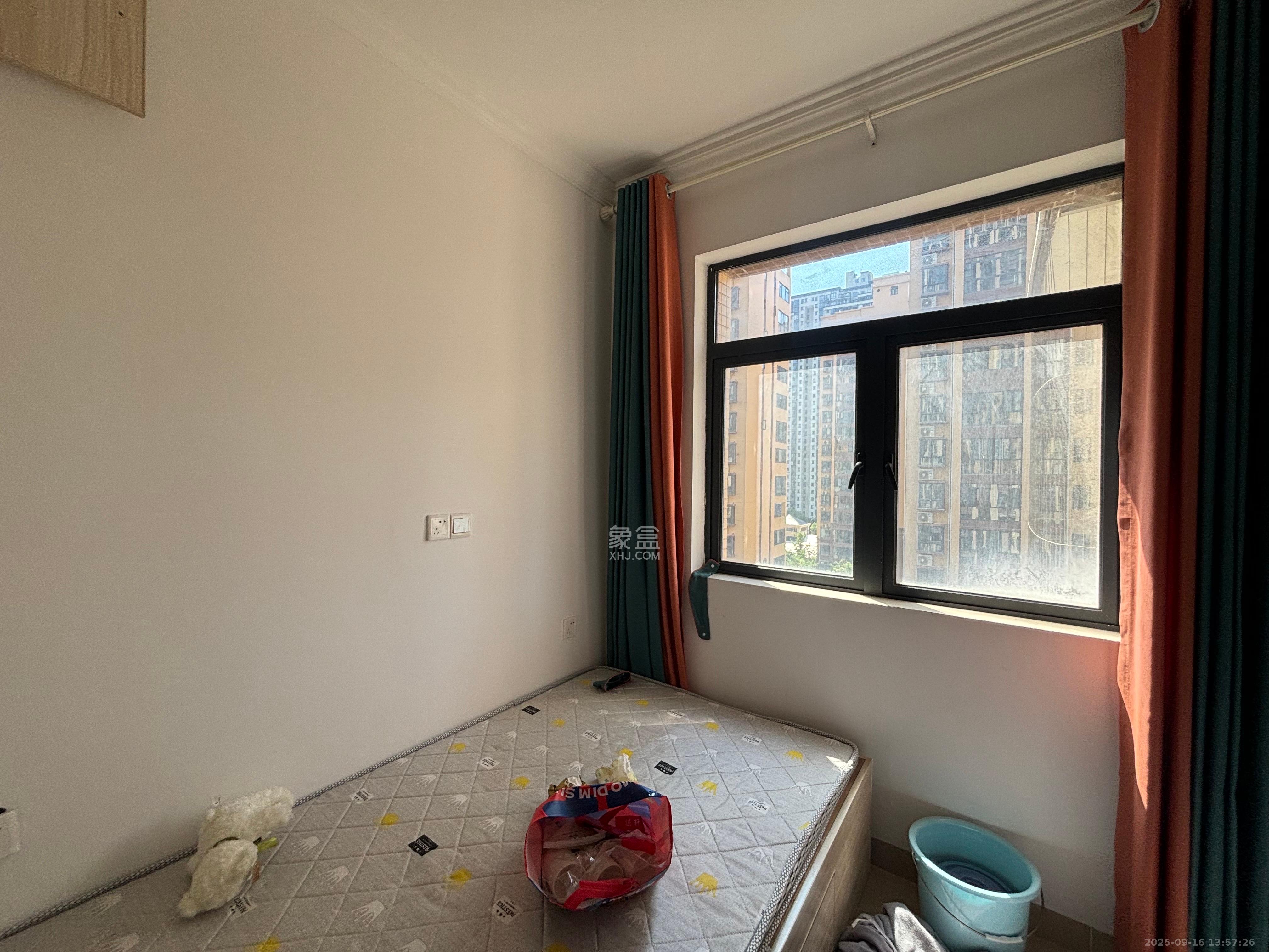 锦湘国际星城四期（金丽苑）  3室2厅2卫    2800.0元/月室内图