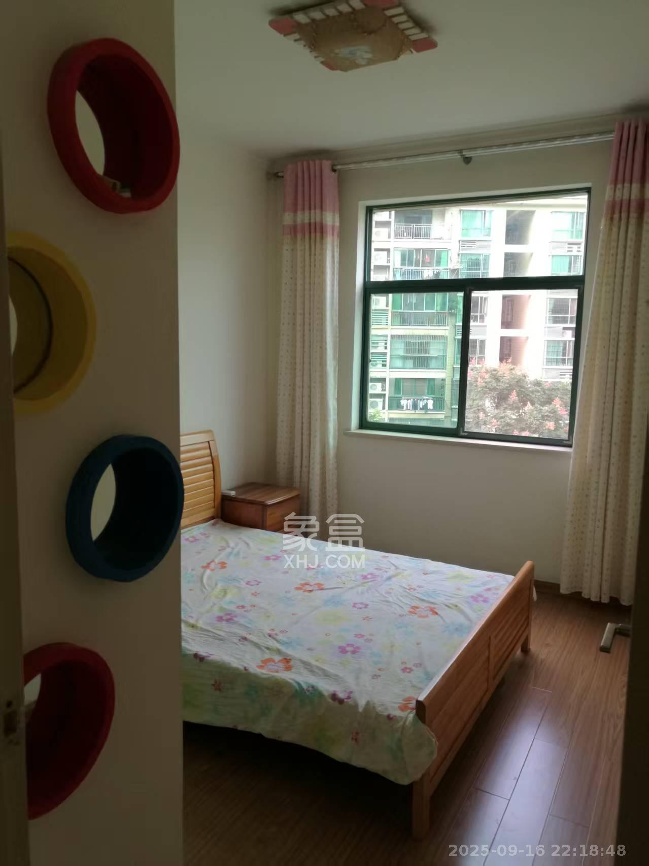 柠檬丽都 3室2厅2卫 2500.0元/月 柠檬丽都 3室2厅2卫 2500.0元/月室内图