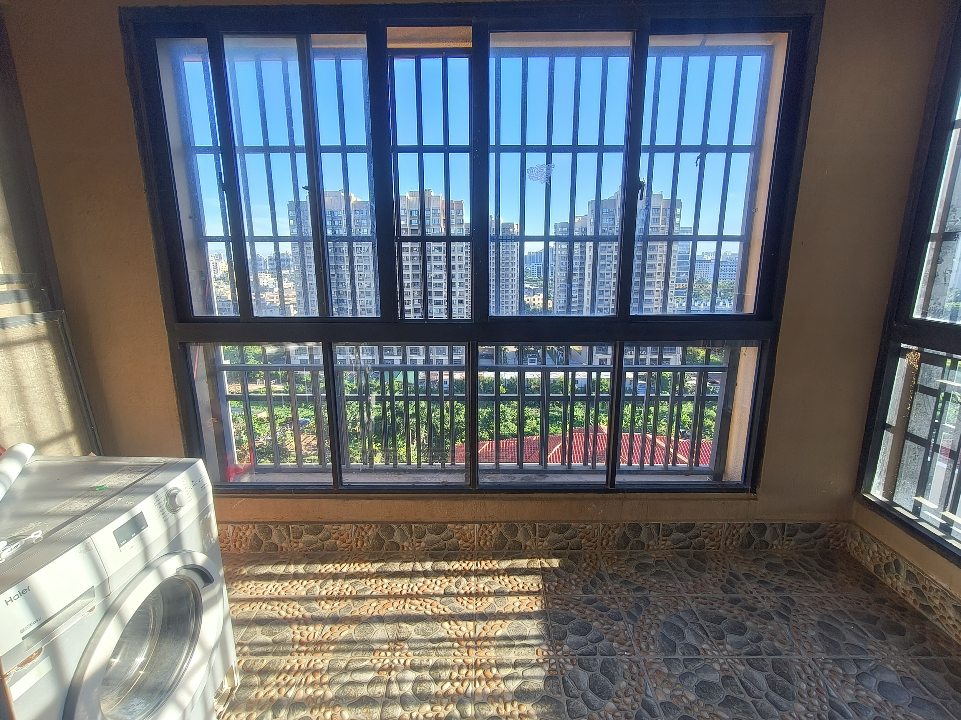 琥珀悠澜 3室2厅2卫 2300.0元/月 琥珀悠澜 3室2厅2卫 2300.0元/月室内图