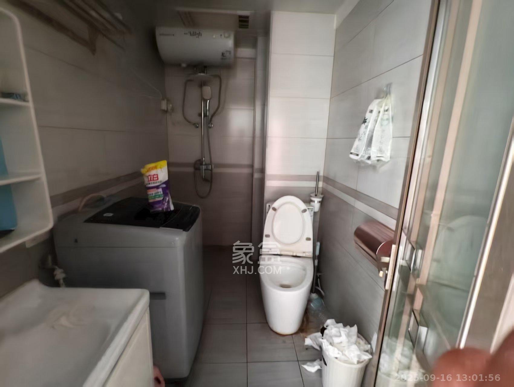 芙蓉万国城MOMA(卓越汇富苑) 2室1厅1卫 1900.0元/月 芙蓉万国城MOMA(卓越汇富苑) 2室1厅1卫 1900.0元/月室内图