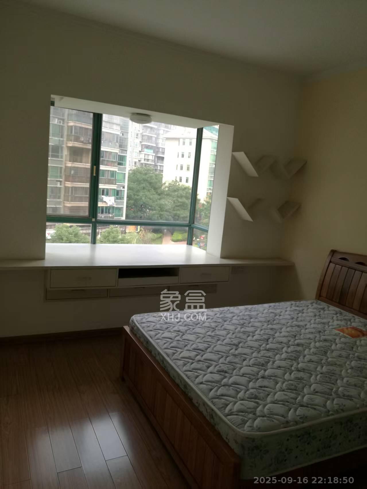 柠檬丽都 3室2厅2卫 2500.0元/月 柠檬丽都 3室2厅2卫 2500.0元/月室内图