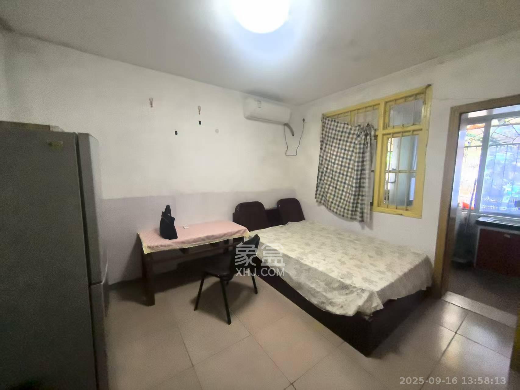 西湖街道散盘 1室1厅1卫 800.0元/月 西湖街道散盘 1室1厅1卫 800.0元/月室内图