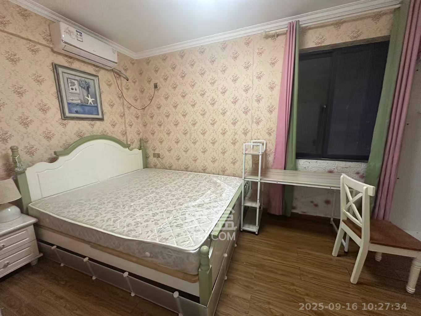 锦湘国际星城三期（锦绣苑）  2室2厅1卫    2200.0元/月室内图