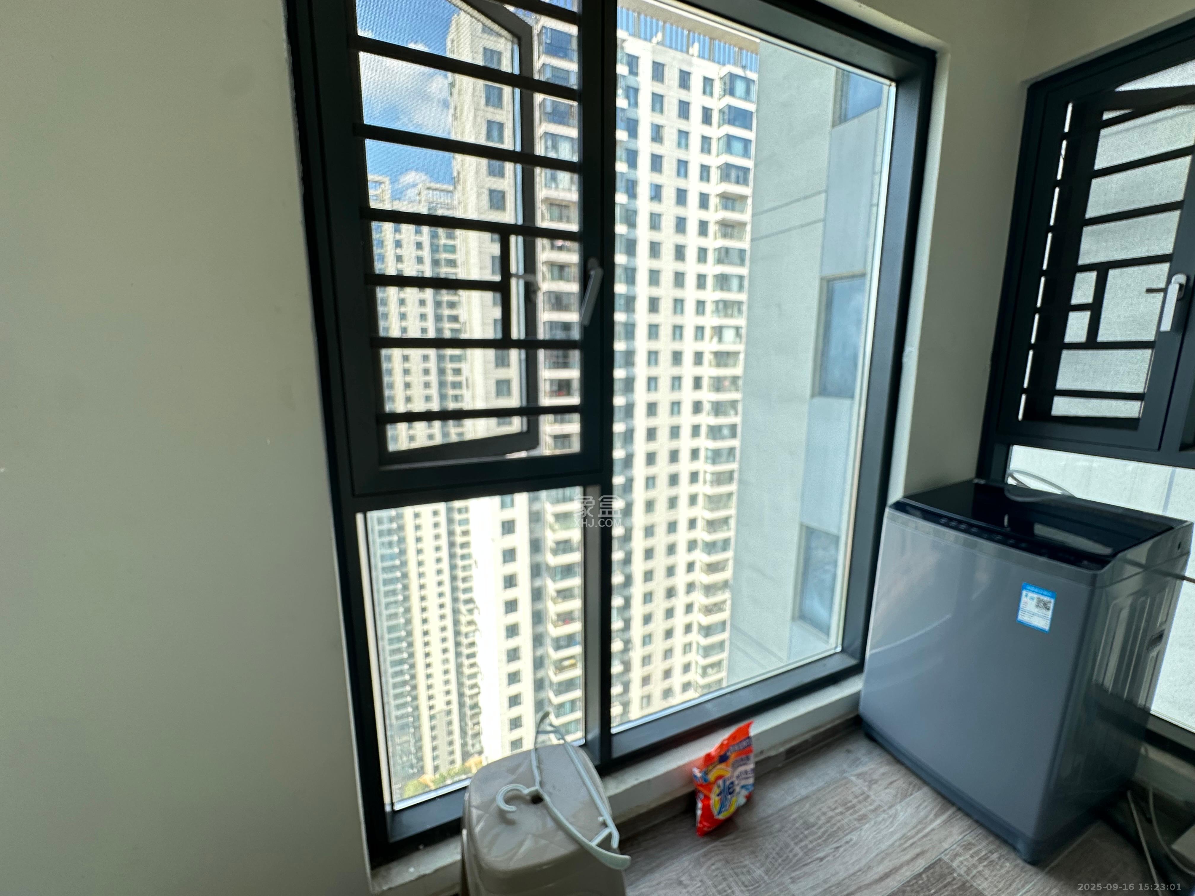 绿地长沙城际空间站（绿地新里佳苑）  4室2厅2卫    3900.0元/月室内图