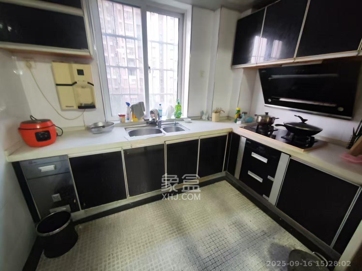 上河国际C区 4室2厅2卫 3200.0元/月 上河国际C区 4室2厅2卫 3200.0元/月室内图