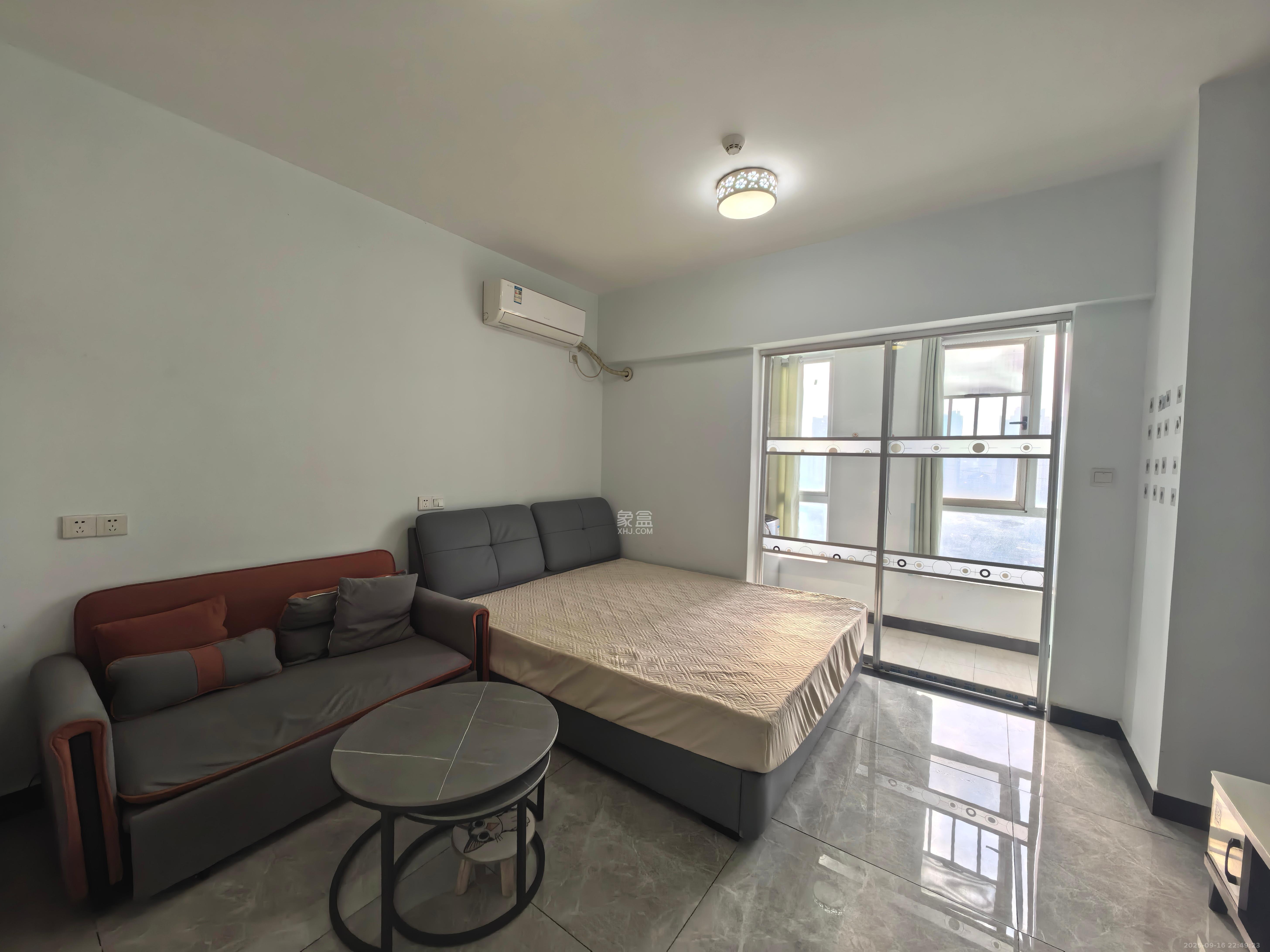 MOMA当代广场  1室1厅1卫    1000.0元/月室内图