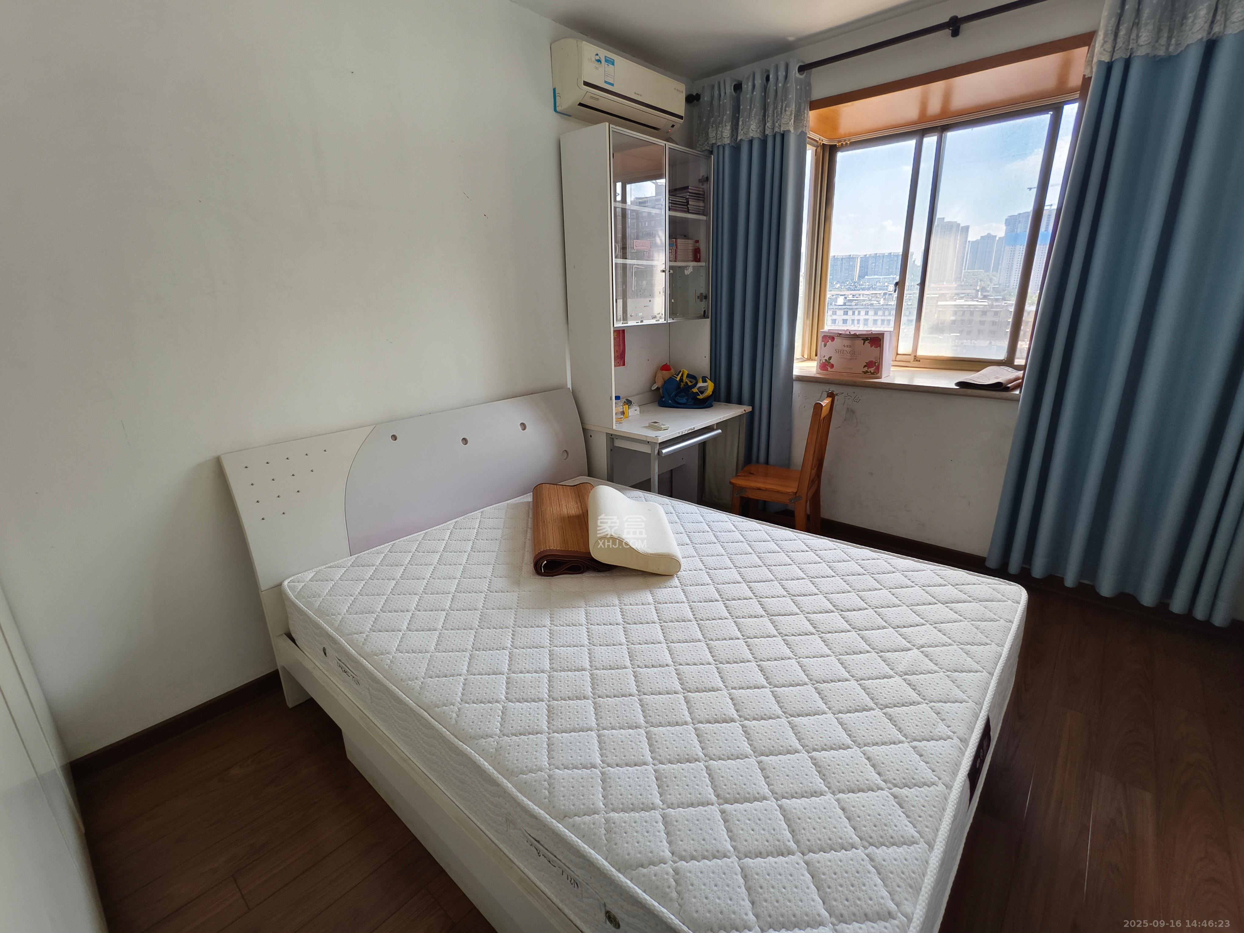 裕南大厦 3室2厅2卫 2900.0元/月 裕南大厦 3室2厅2卫 2900.0元/月室内图