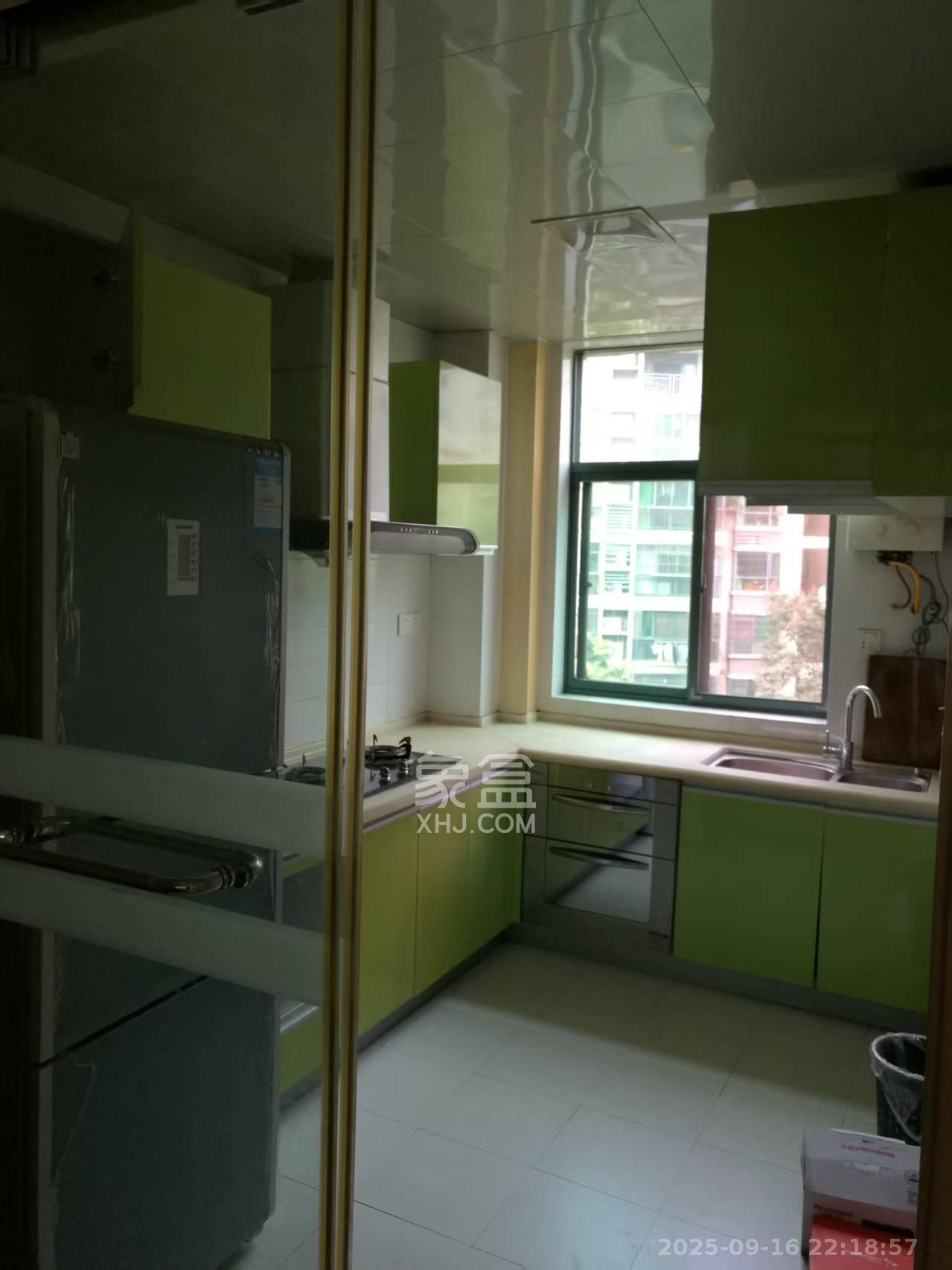 柠檬丽都 3室2厅2卫 2500.0元/月 柠檬丽都 3室2厅2卫 2500.0元/月室内图