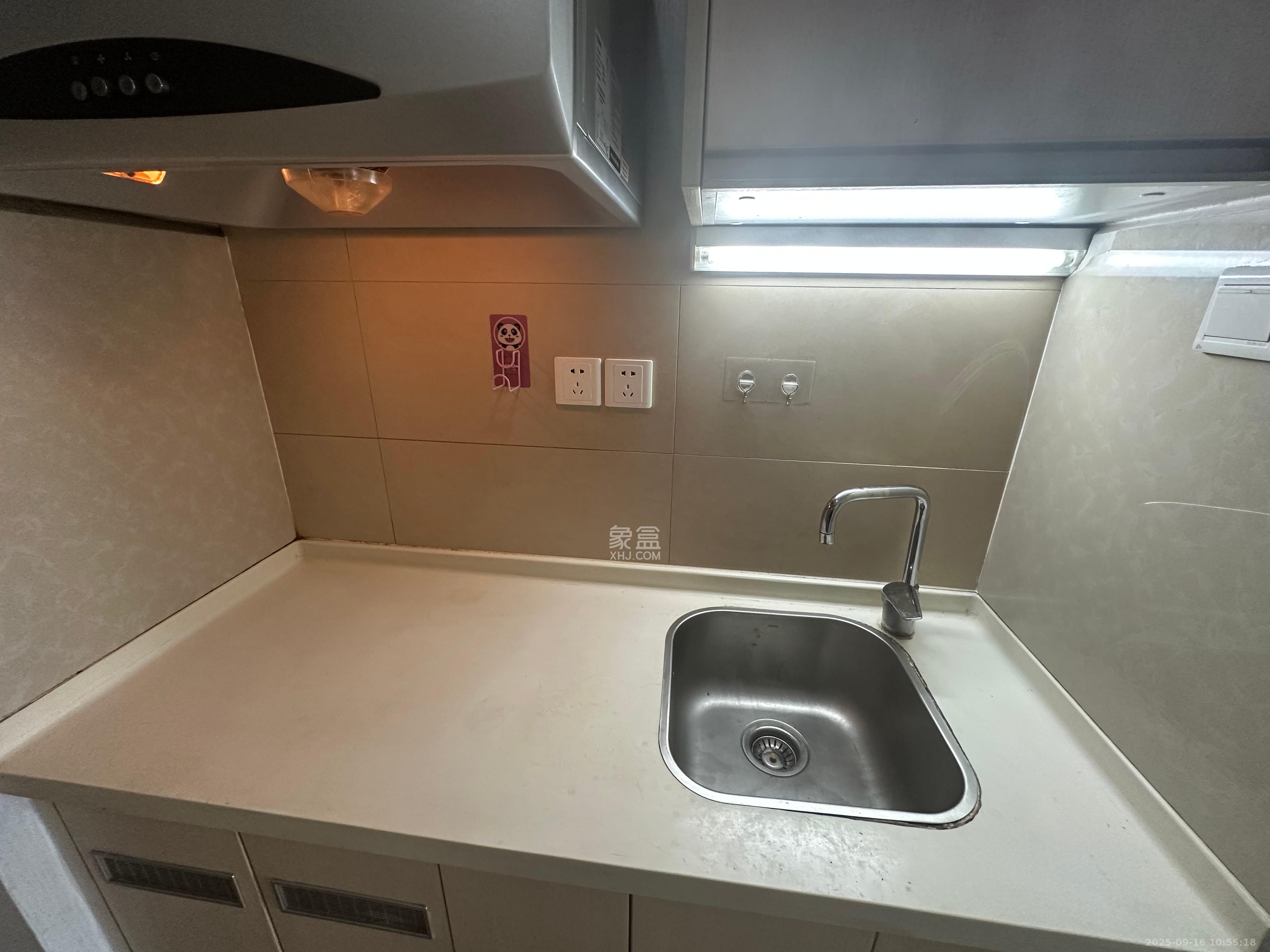 万科金色家园 1室1厅1卫 1500.0元/月 万科金色家园 1室1厅1卫 1500.0元/月室内图