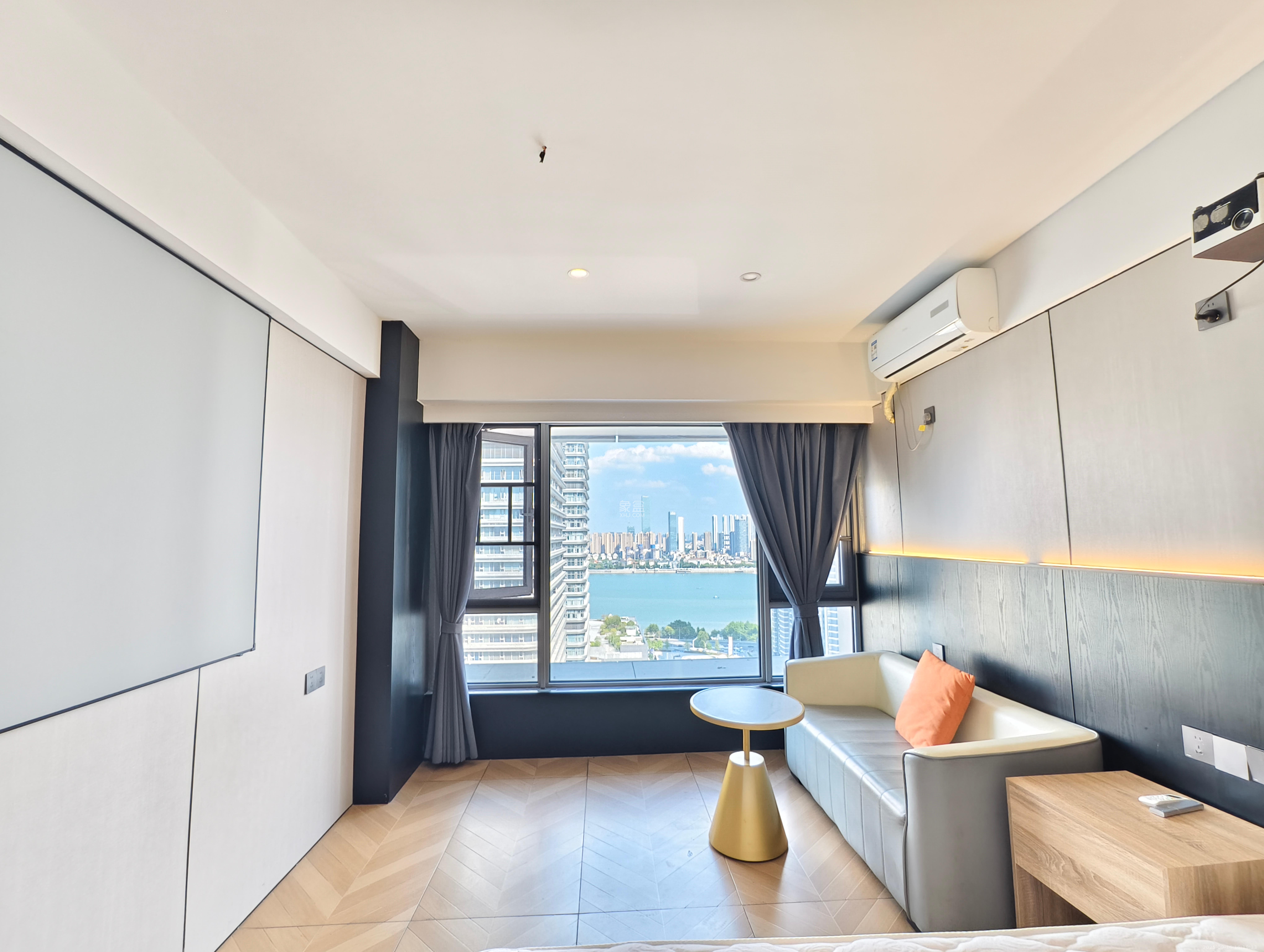 保利天禧EF区 1室1厅1卫 2000.0元/月 保利天禧EF区 1室1厅1卫 2000.0元/月室内图