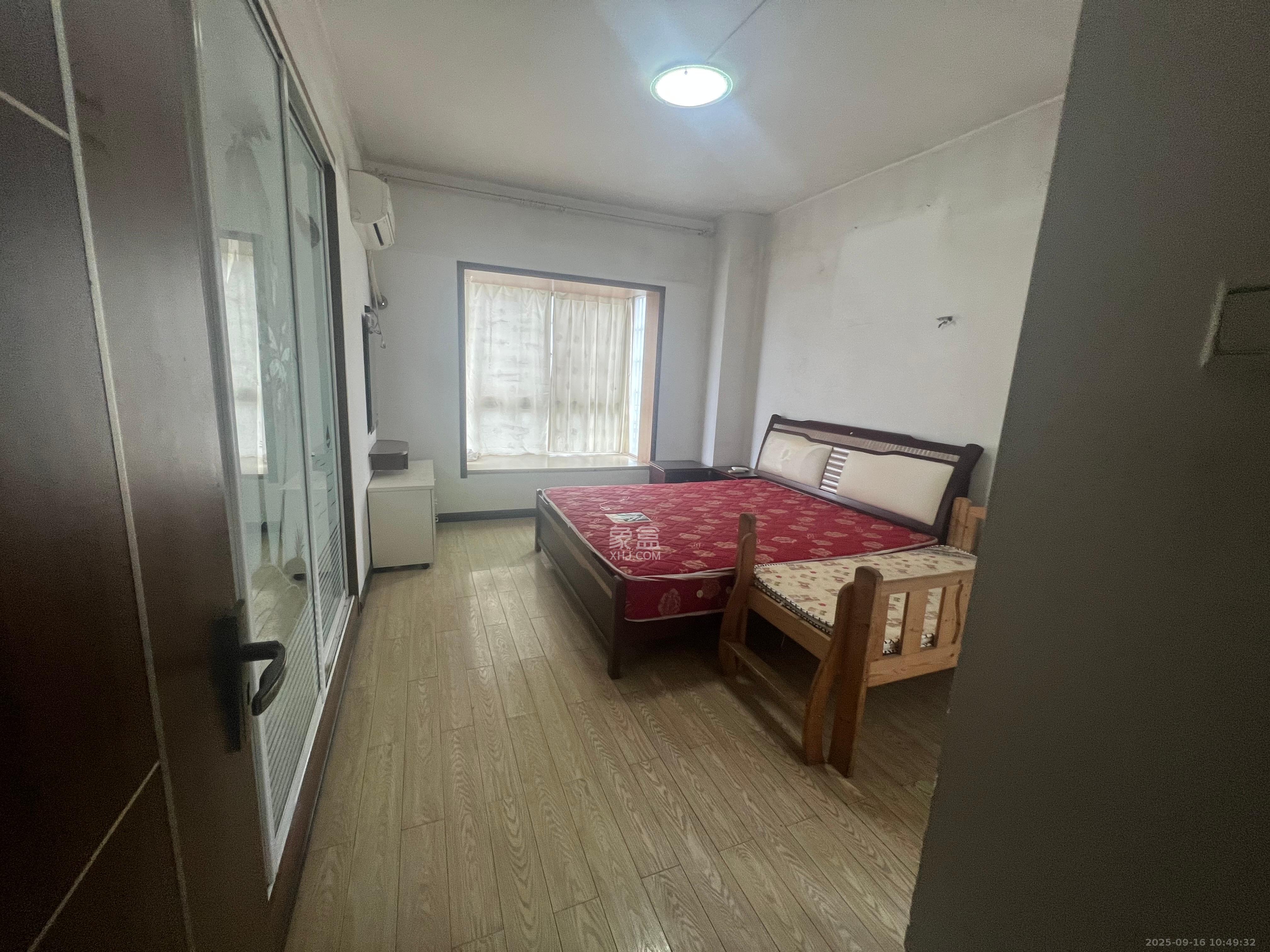 开源鑫阁 3室2厅1卫 2000.0元/月 开源鑫阁 3室2厅1卫 2000.0元/月室内图